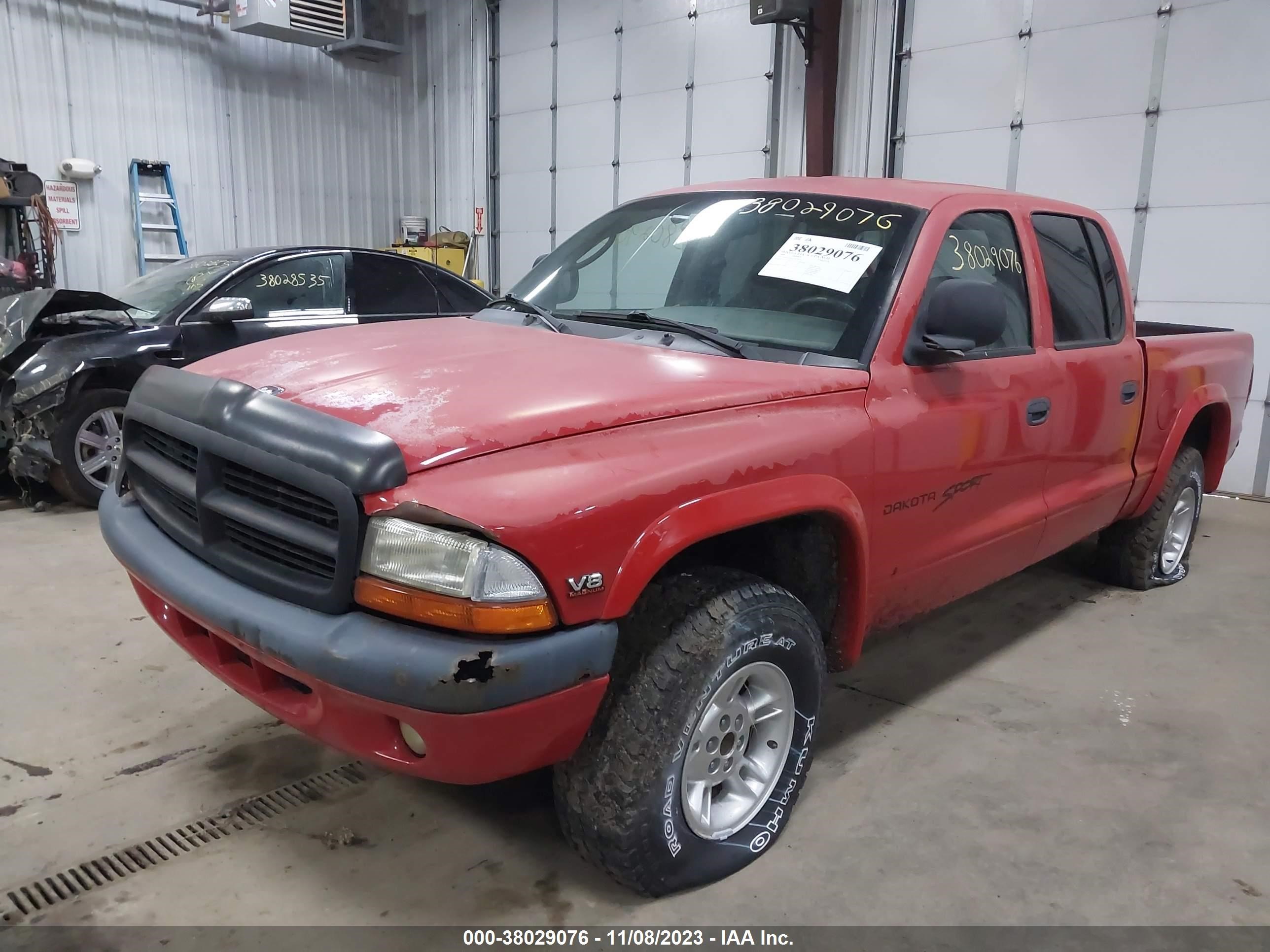 Photo 5 VIN: 1B7GG2AN2YS770426 - DODGE DAKOTA 