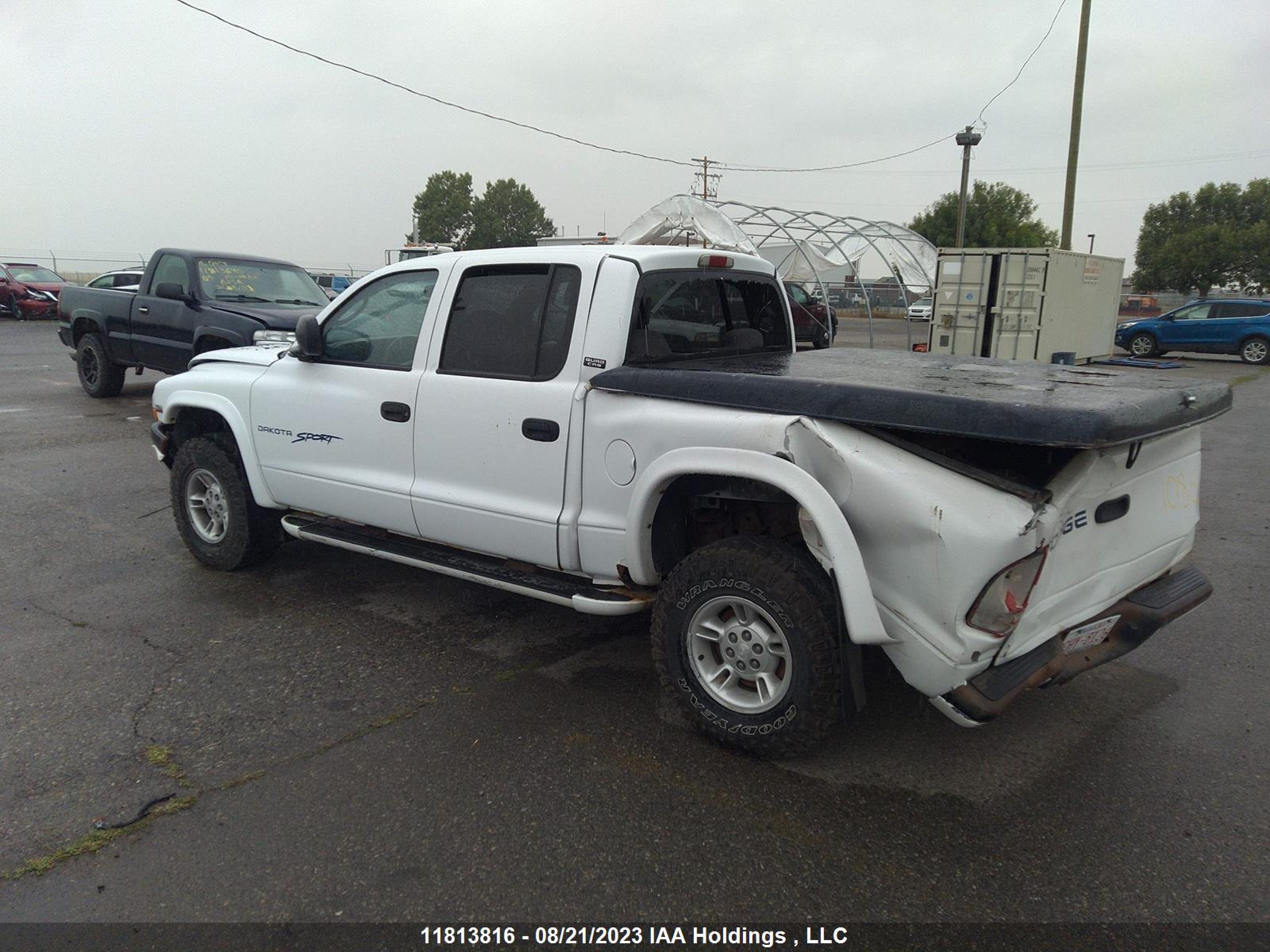 Photo 2 VIN: 1B7GG2AN8YS767921 - DODGE DAKOTA 