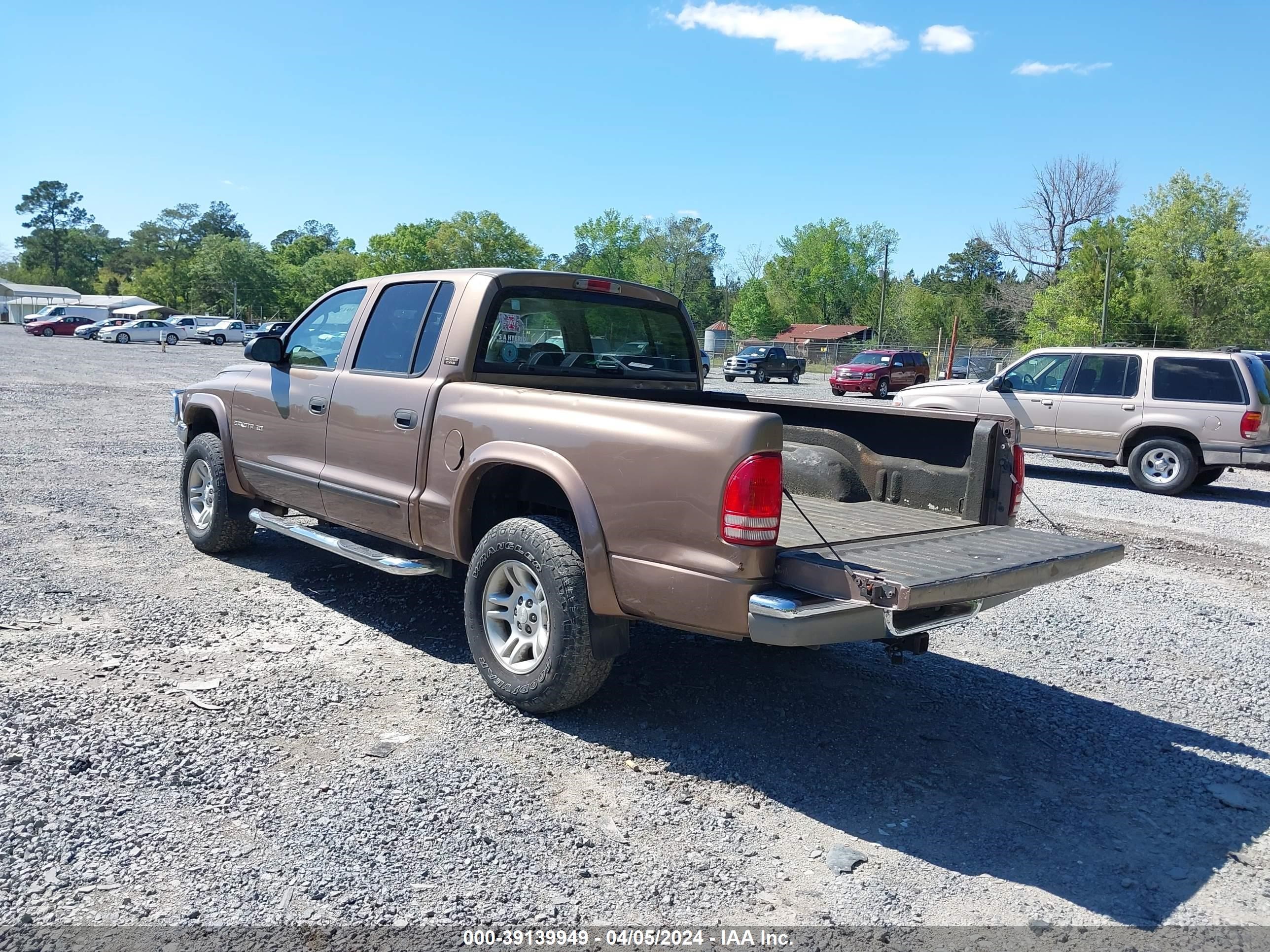 Photo 2 VIN: 1B7GG2AZ81S150608 - DODGE DAKOTA 