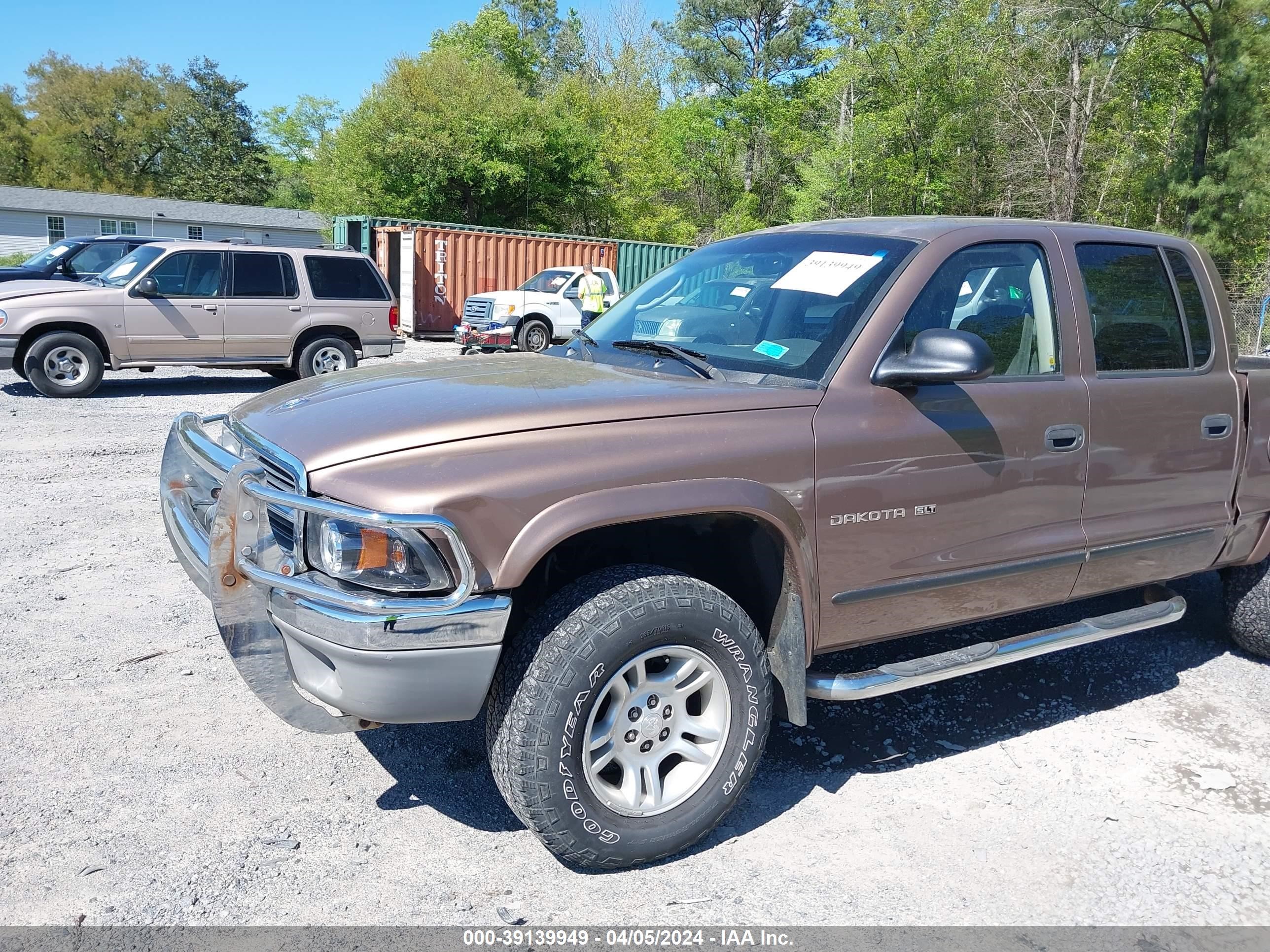 Photo 5 VIN: 1B7GG2AZ81S150608 - DODGE DAKOTA 