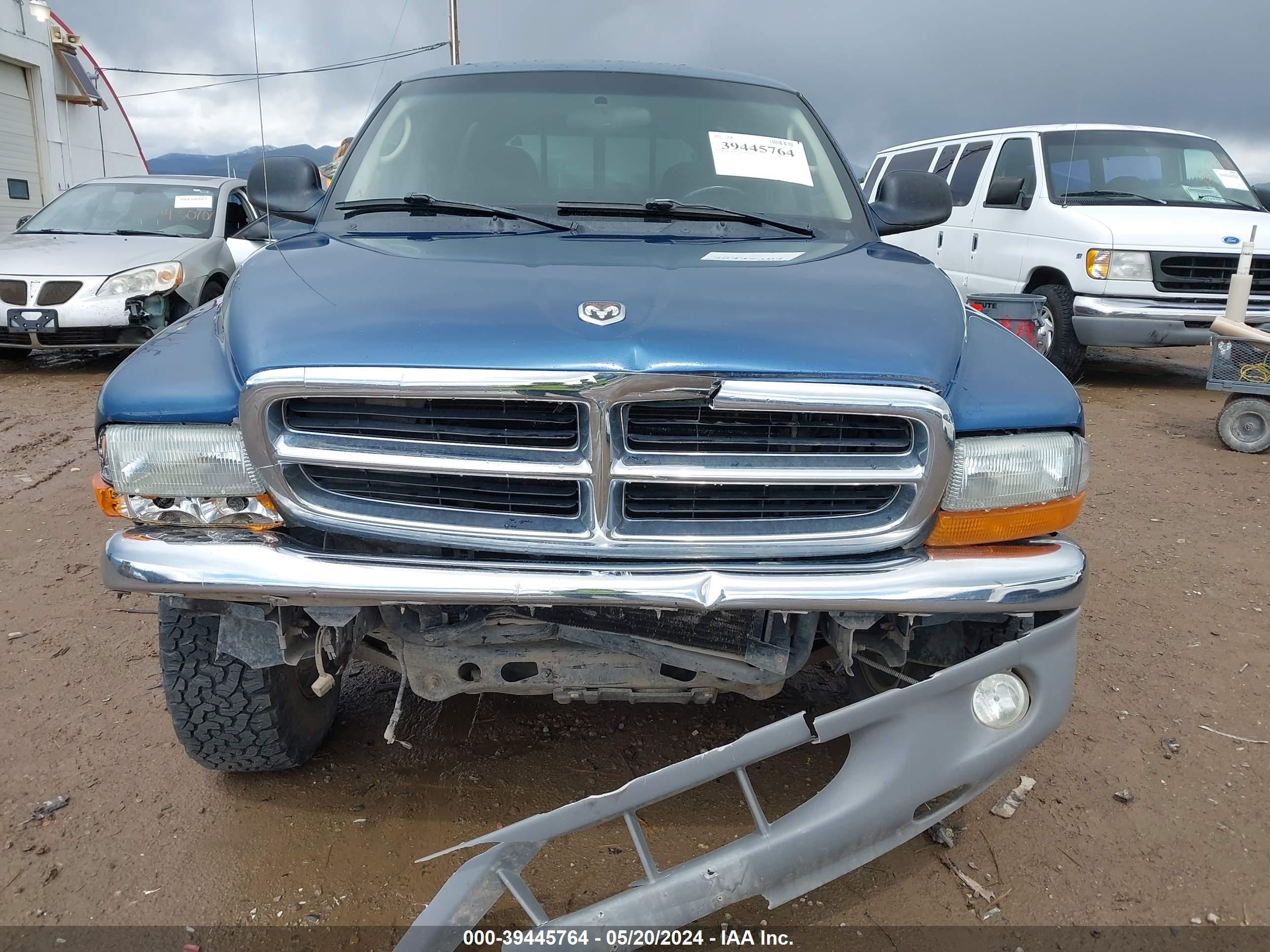 Photo 11 VIN: 1B7GG42X12S663225 - DODGE DAKOTA 