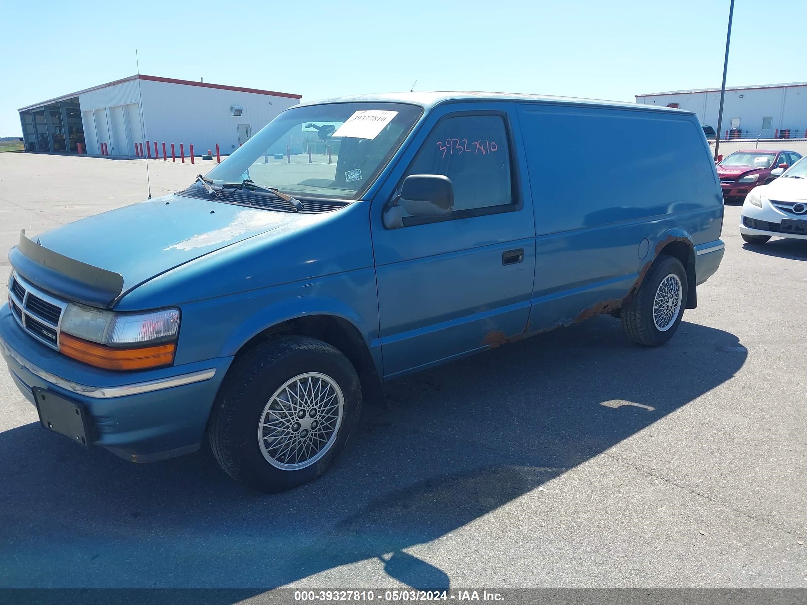 Photo 1 VIN: 1B7GH14R6PX612260 - DODGE CARAVAN 