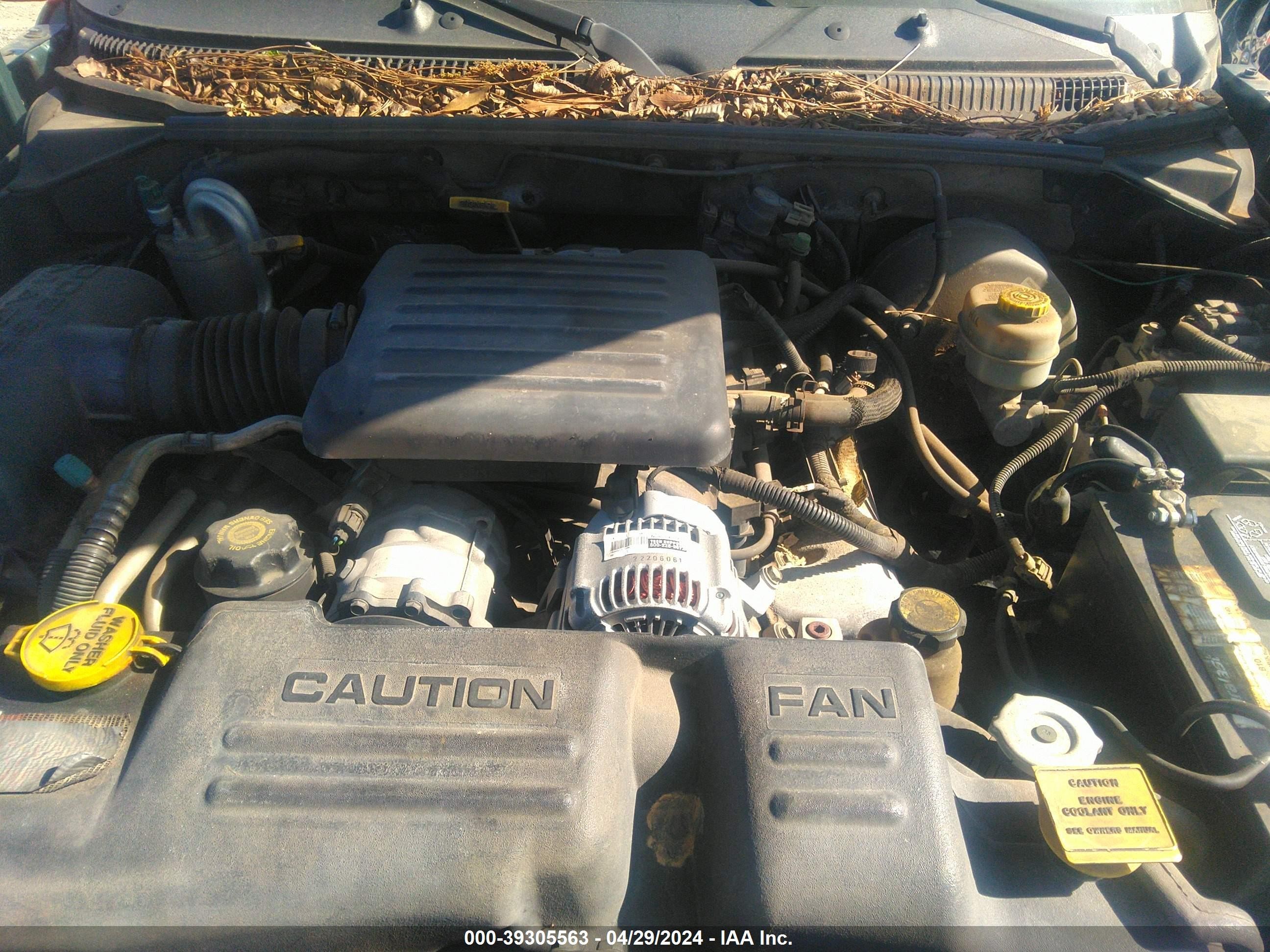 Photo 9 VIN: 1B7GL22N4YS545841 - DODGE DAKOTA 