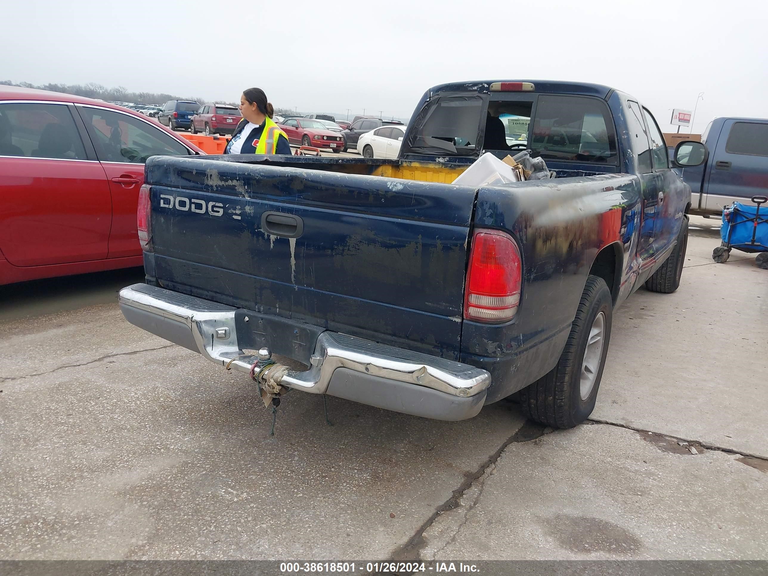 Photo 3 VIN: 1B7GL22N9YS625832 - DODGE DAKOTA 