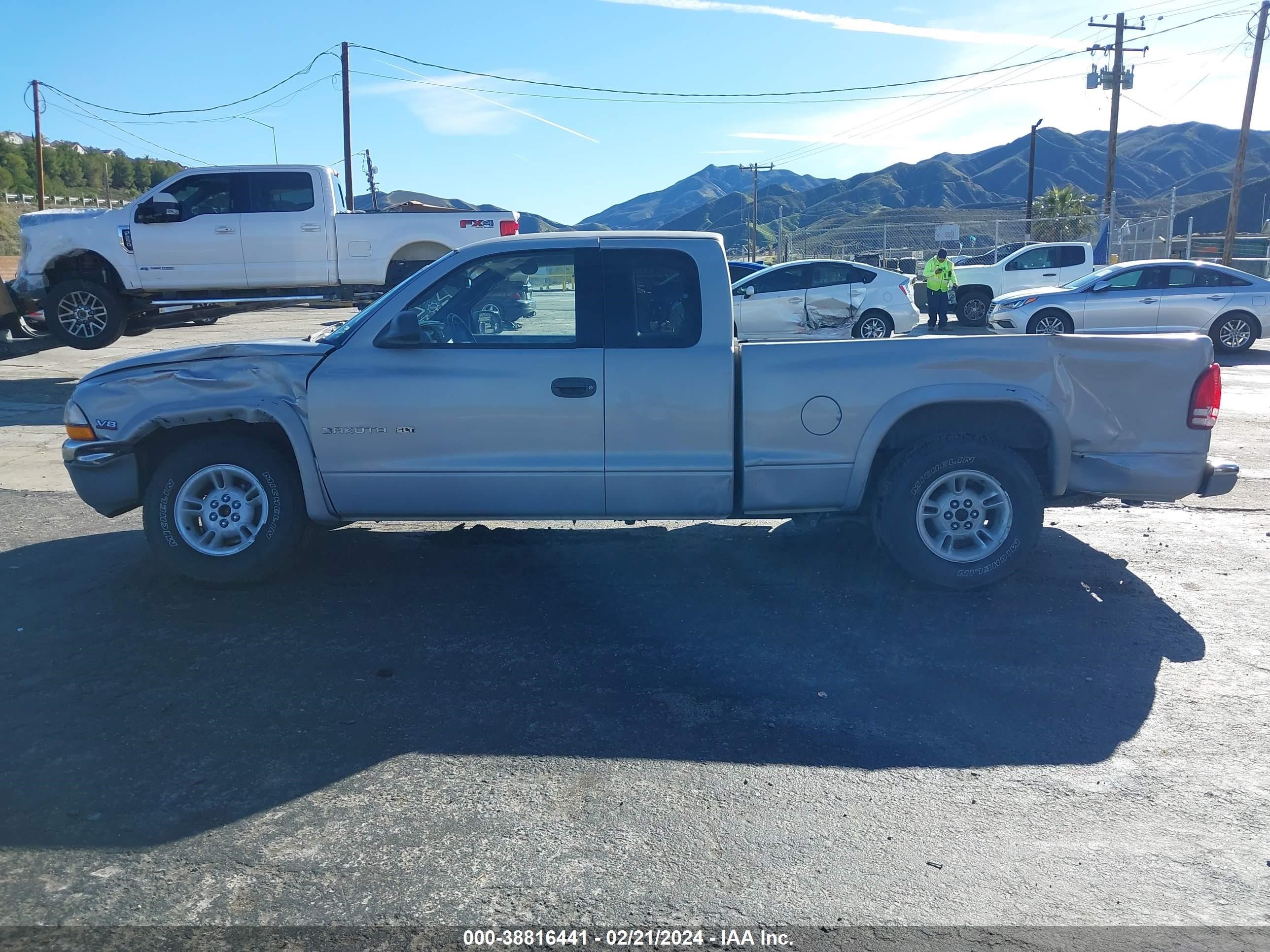 Photo 13 VIN: 1B7GL22N9YS654537 - DODGE DAKOTA 