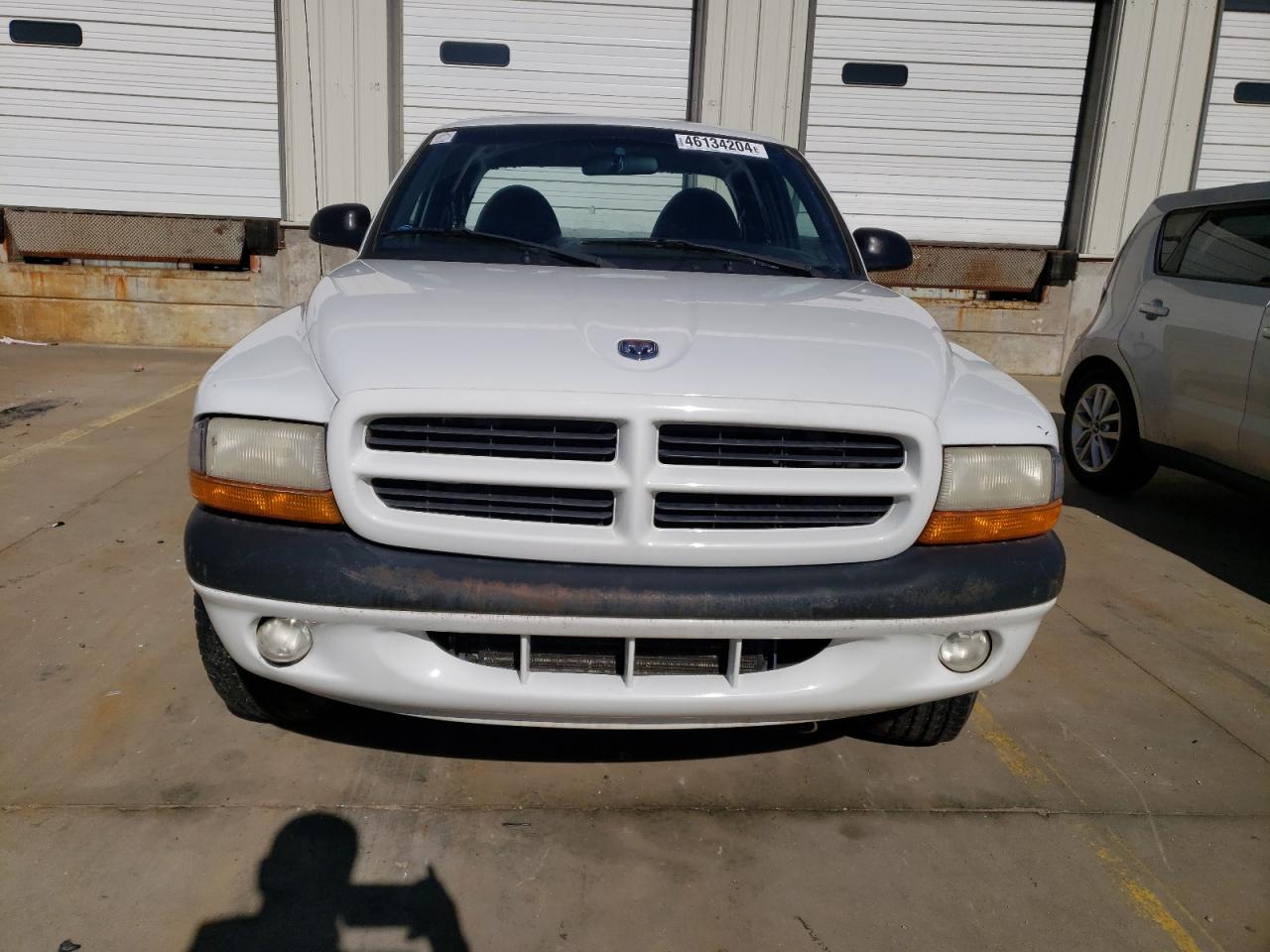 Photo 4 VIN: 1B7GL22X0XS257797 - DODGE DAKOTA 