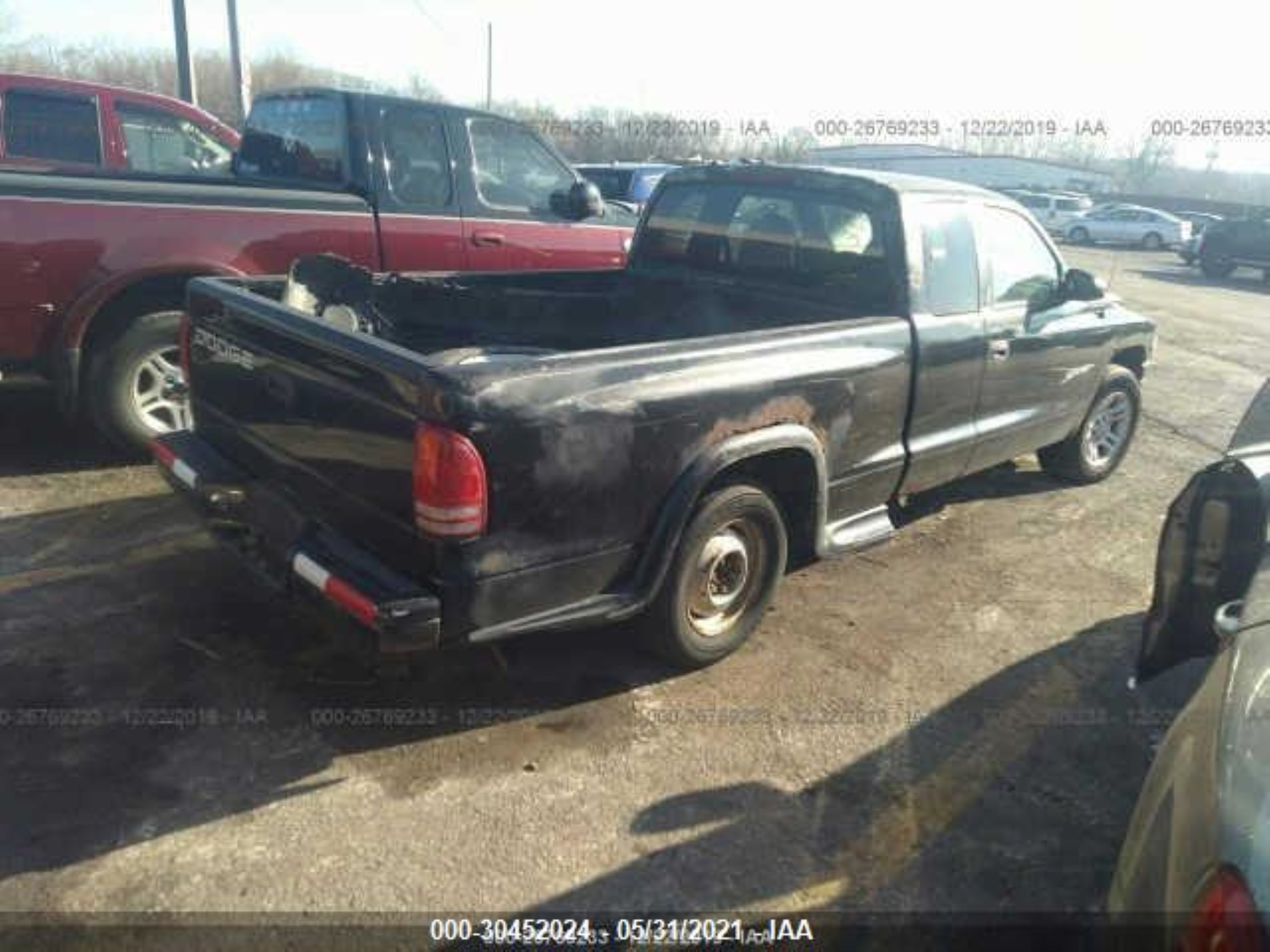 Photo 3 VIN: 1B7GL22X4YS781293 - DODGE DAKOTA 