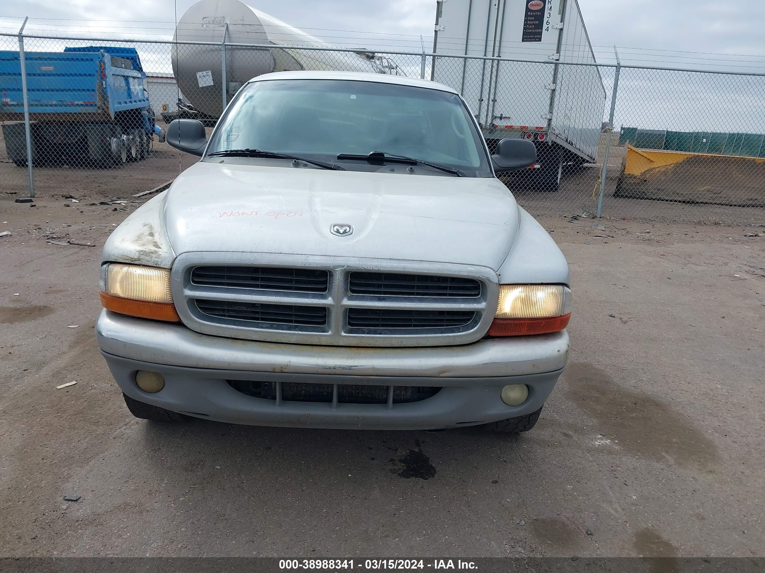 Photo 5 VIN: 1B7GL22X51S137498 - DODGE DAKOTA 