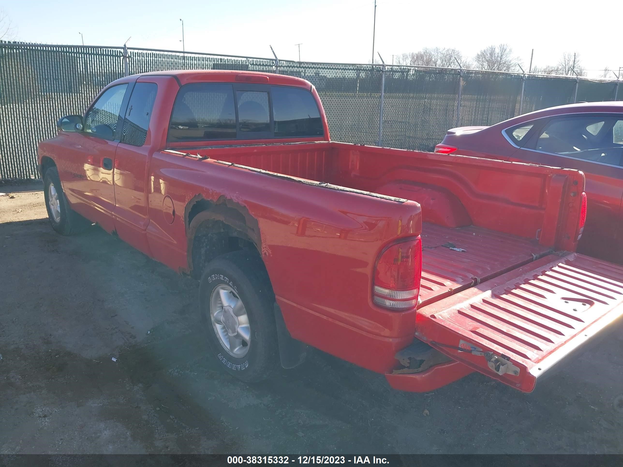 Photo 2 VIN: 1B7GL22X5WS624529 - DODGE DAKOTA 