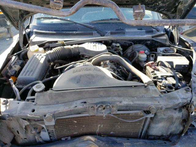 Photo 10 VIN: 1B7GL22X5WS748784 - DODGE DAKOTA 