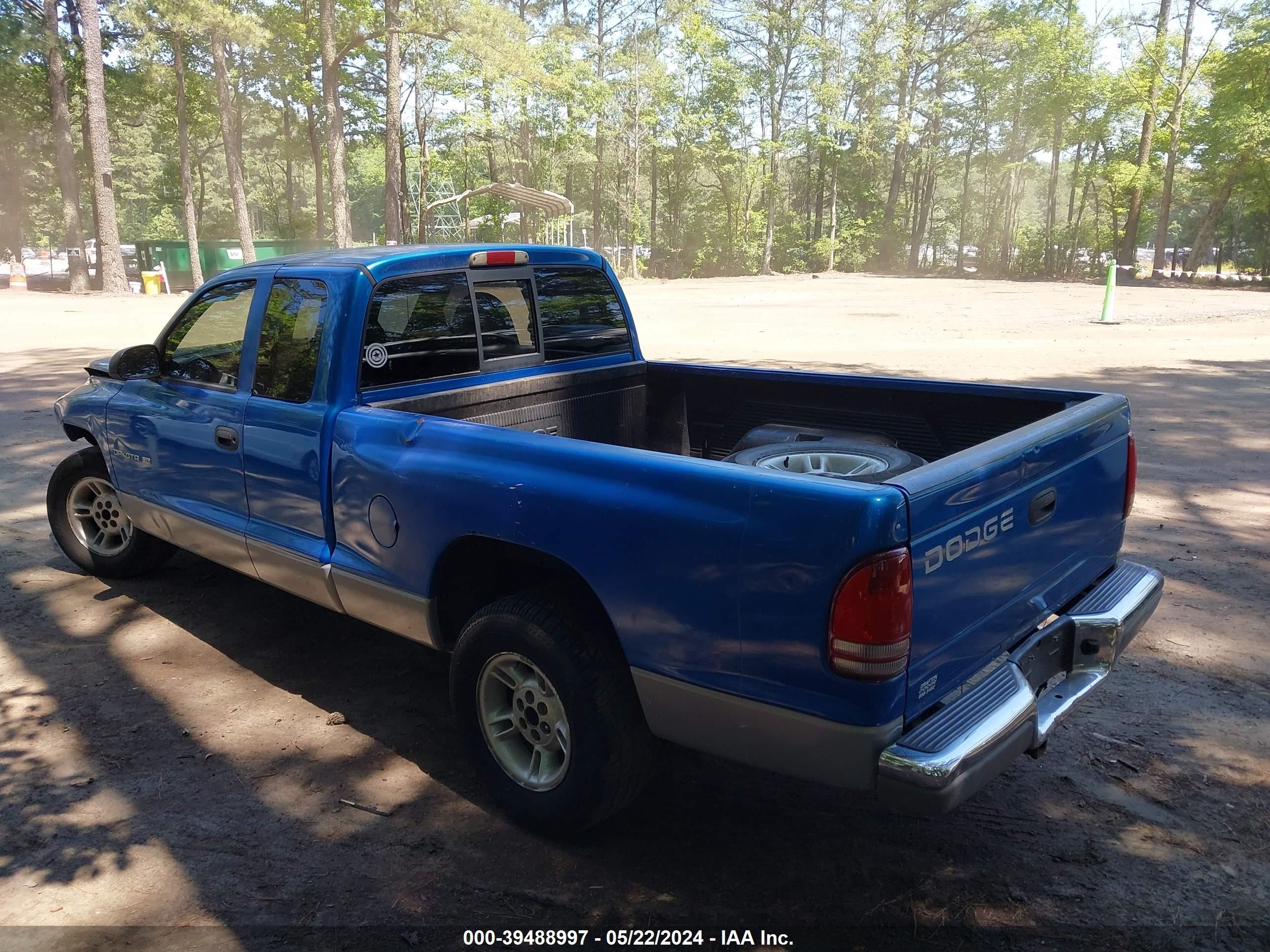 Photo 2 VIN: 1B7GL22X7XS221508 - DODGE DAKOTA 