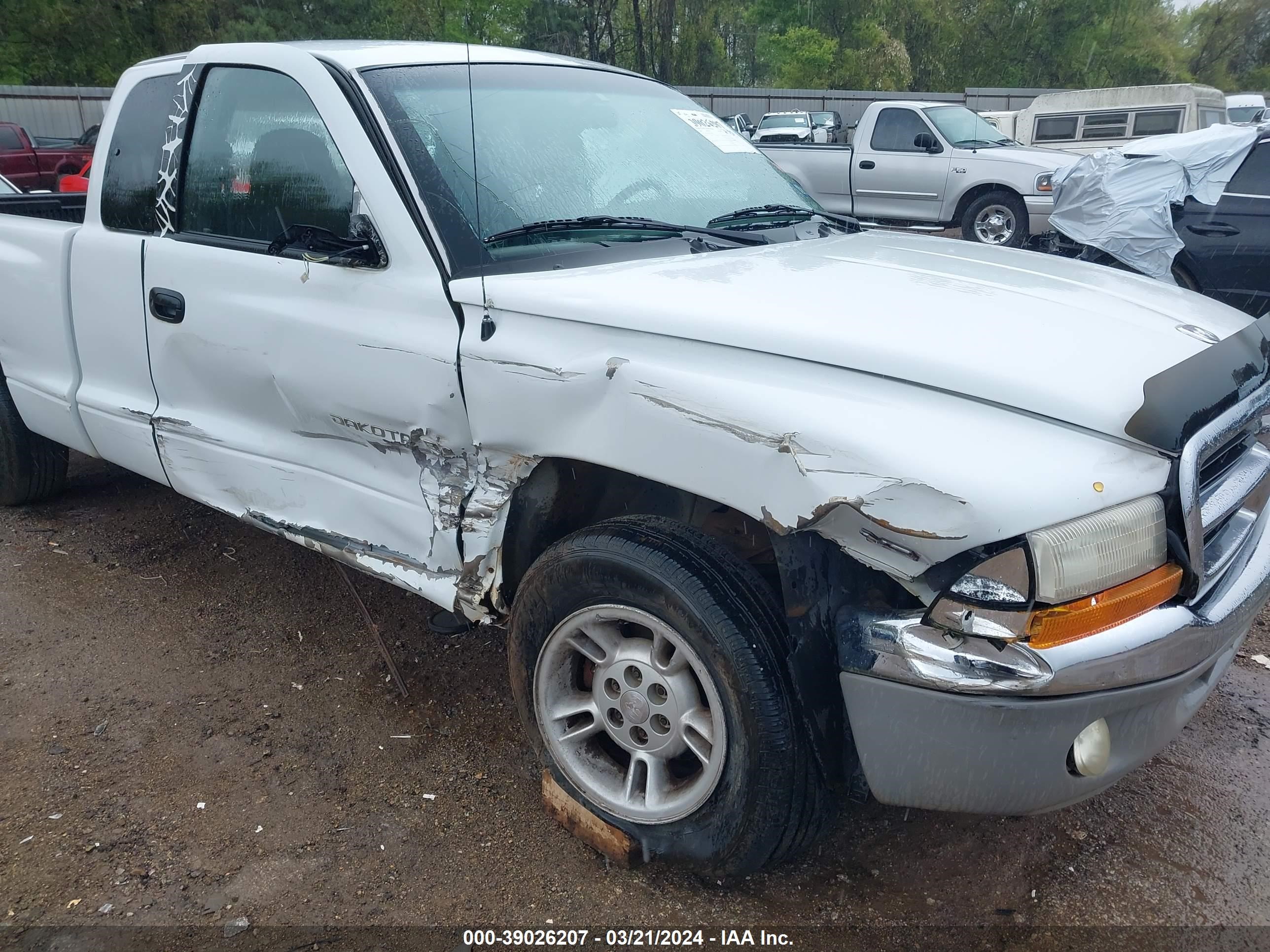 Photo 5 VIN: 1B7GL22X8YS503612 - DODGE DAKOTA 