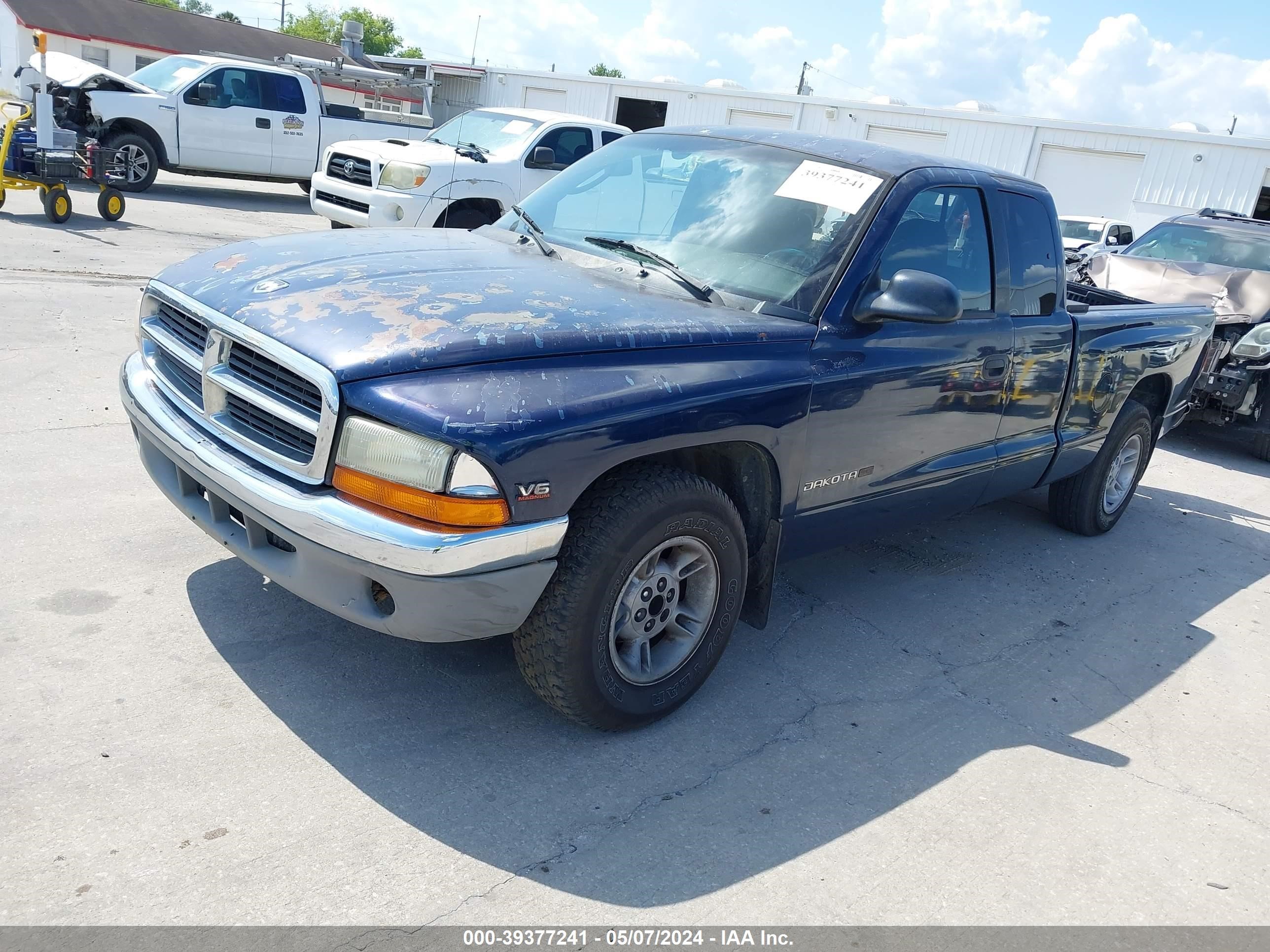 Photo 1 VIN: 1B7GL22X8YS577662 - DODGE DAKOTA 