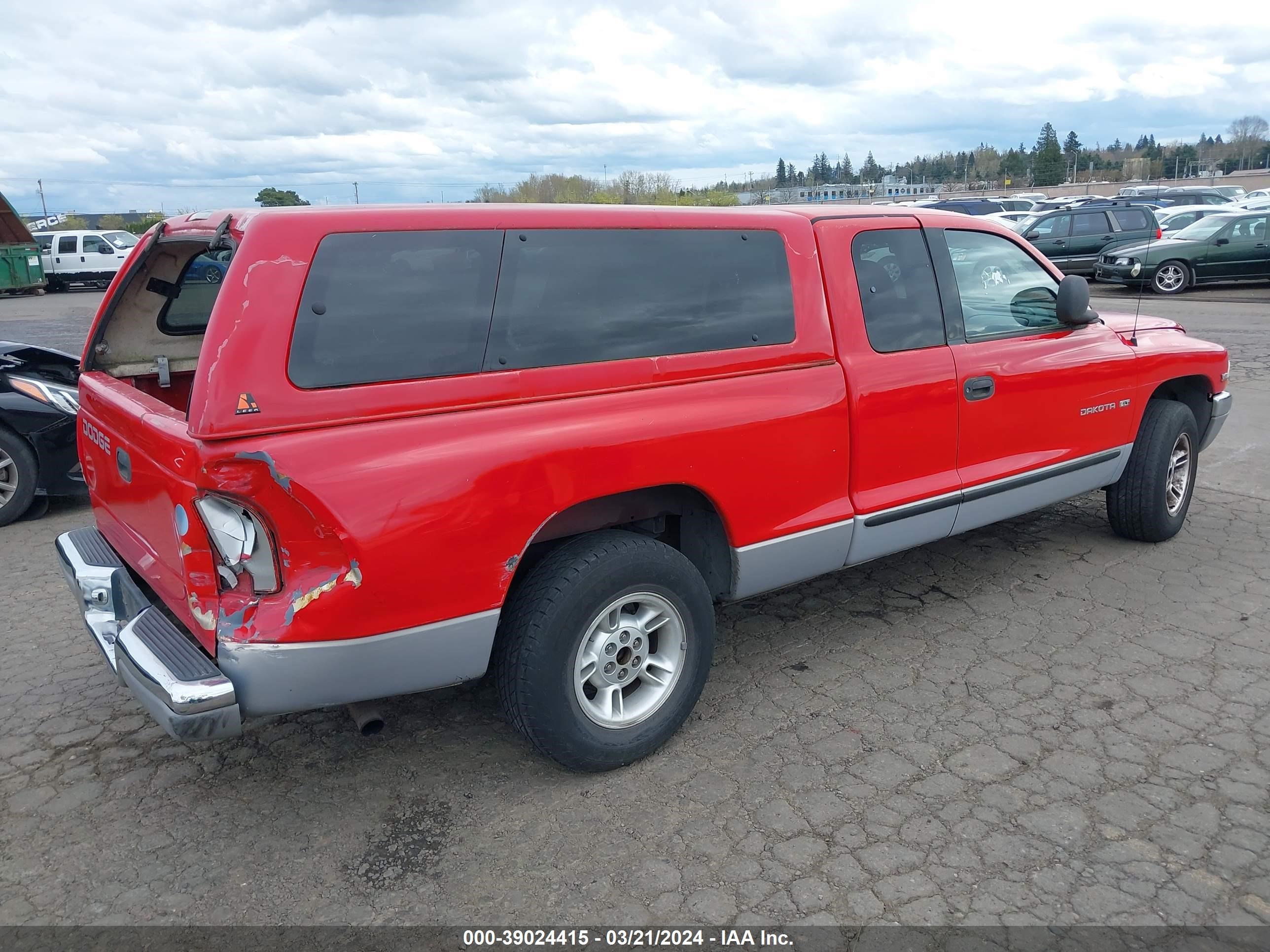 Photo 3 VIN: 1B7GL22YXXS148482 - DODGE DAKOTA 