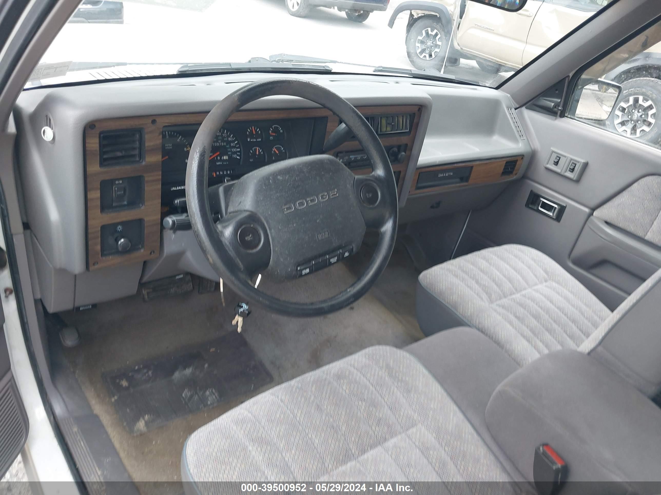 Photo 14 VIN: 1B7GL23X4TS663820 - DODGE DAKOTA 