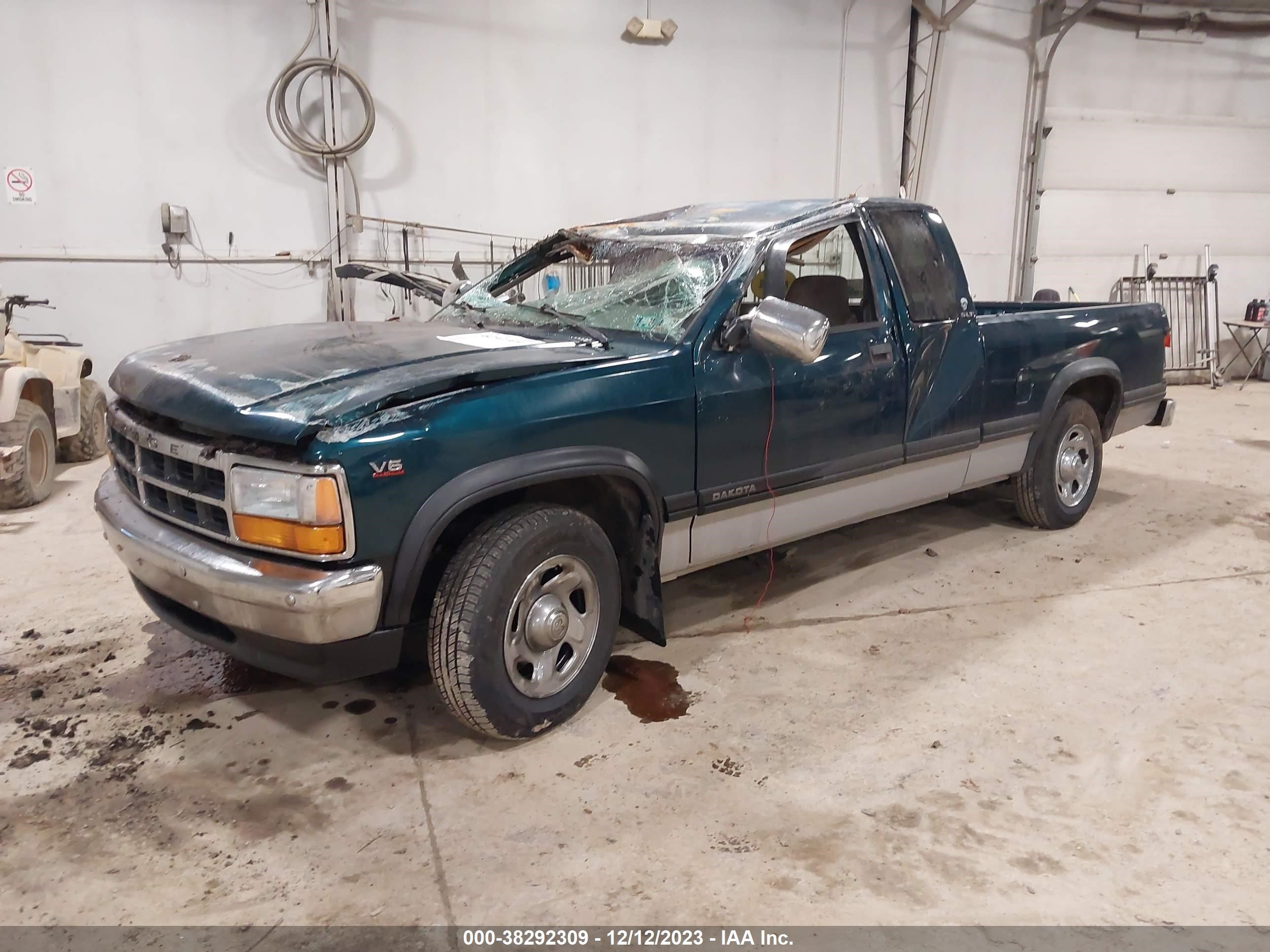 Photo 1 VIN: 1B7GL23X6TS560673 - DODGE DAKOTA 