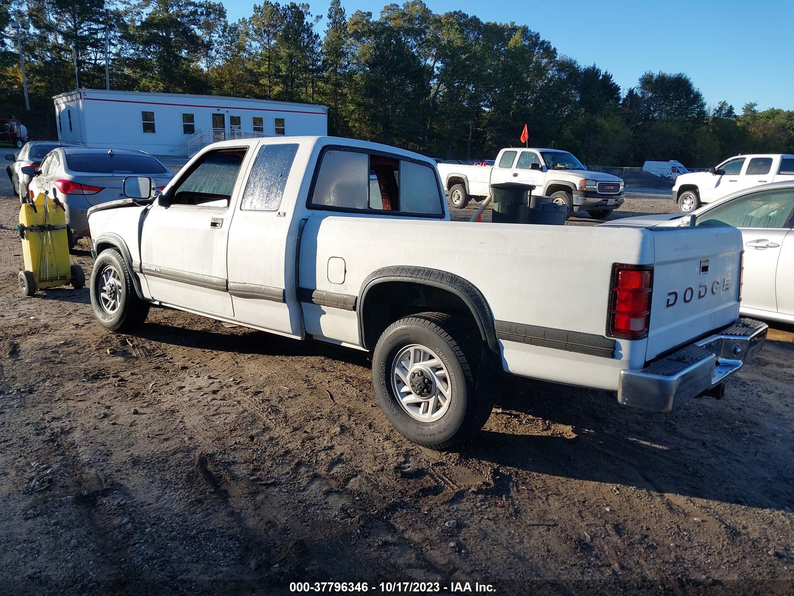 Photo 2 VIN: 1B7GL23Y7NS663094 - DODGE DAKOTA 