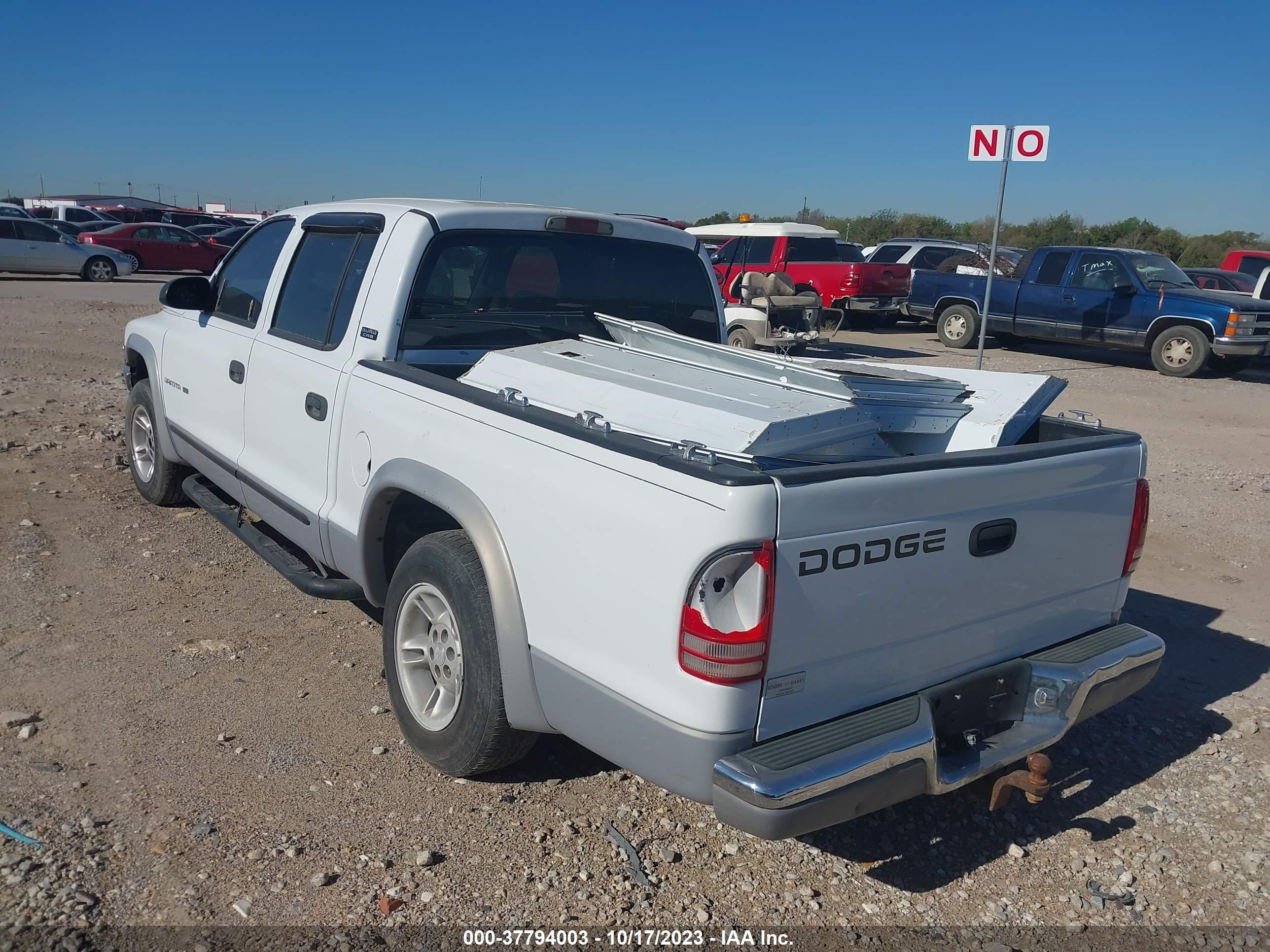 Photo 2 VIN: 1B7GL2AN6YS679879 - DODGE DAKOTA 