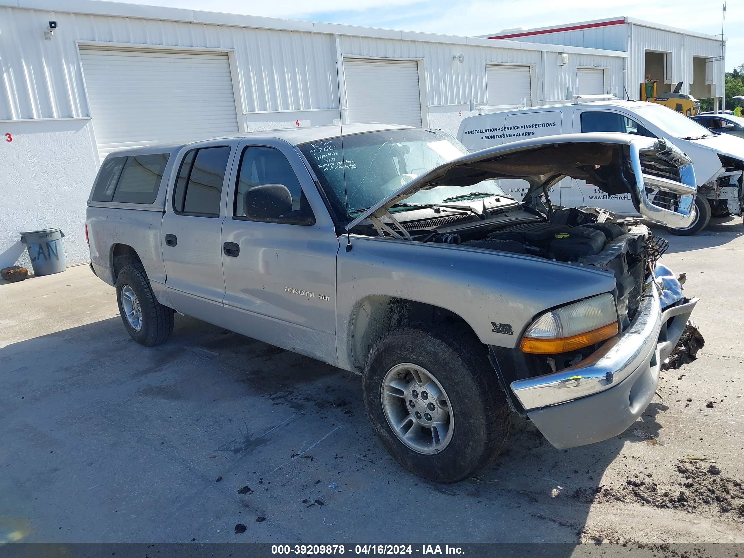 Photo 12 VIN: 1B7GL2AN7YS715613 - DODGE DAKOTA 