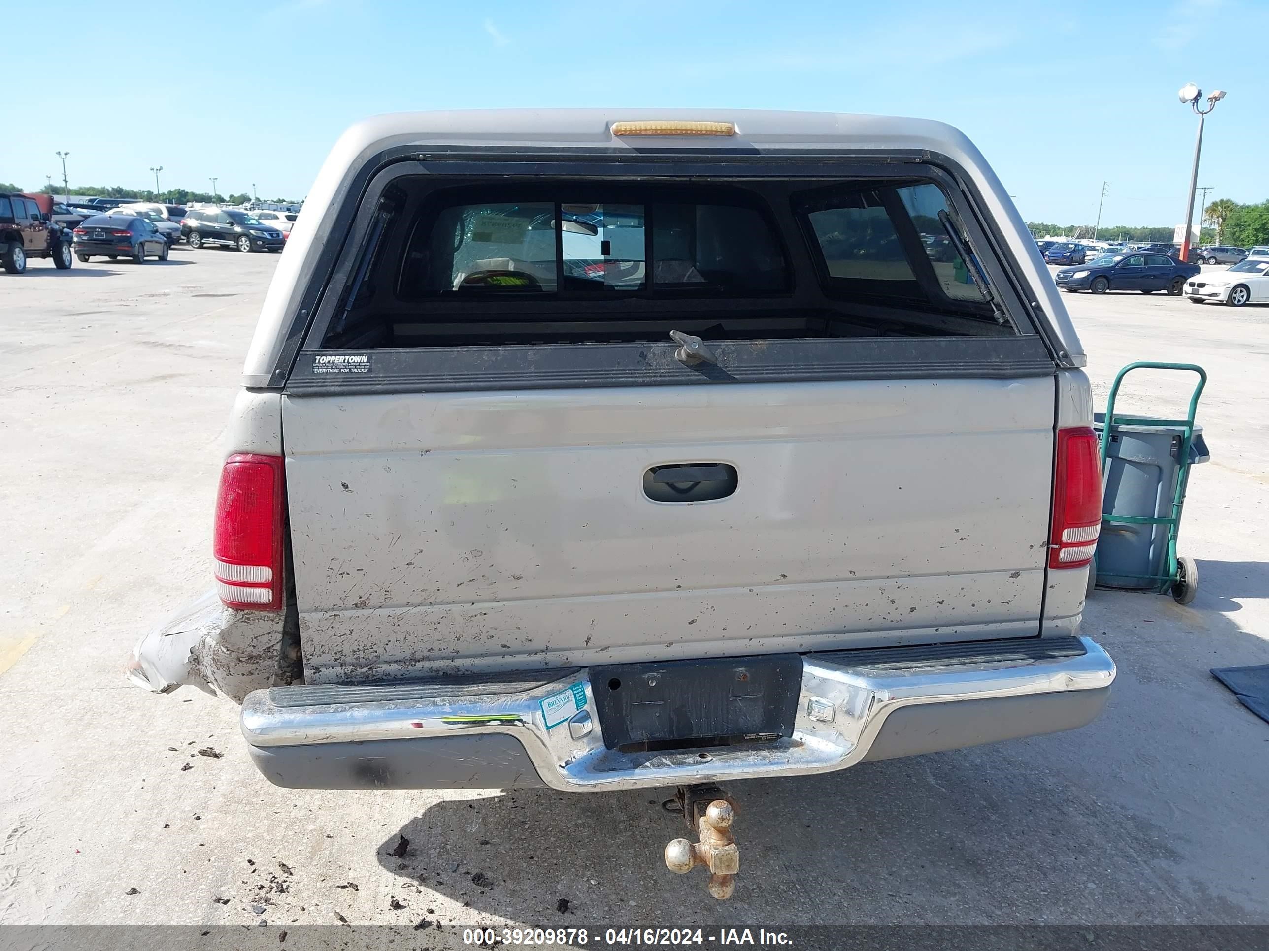 Photo 15 VIN: 1B7GL2AN7YS715613 - DODGE DAKOTA 