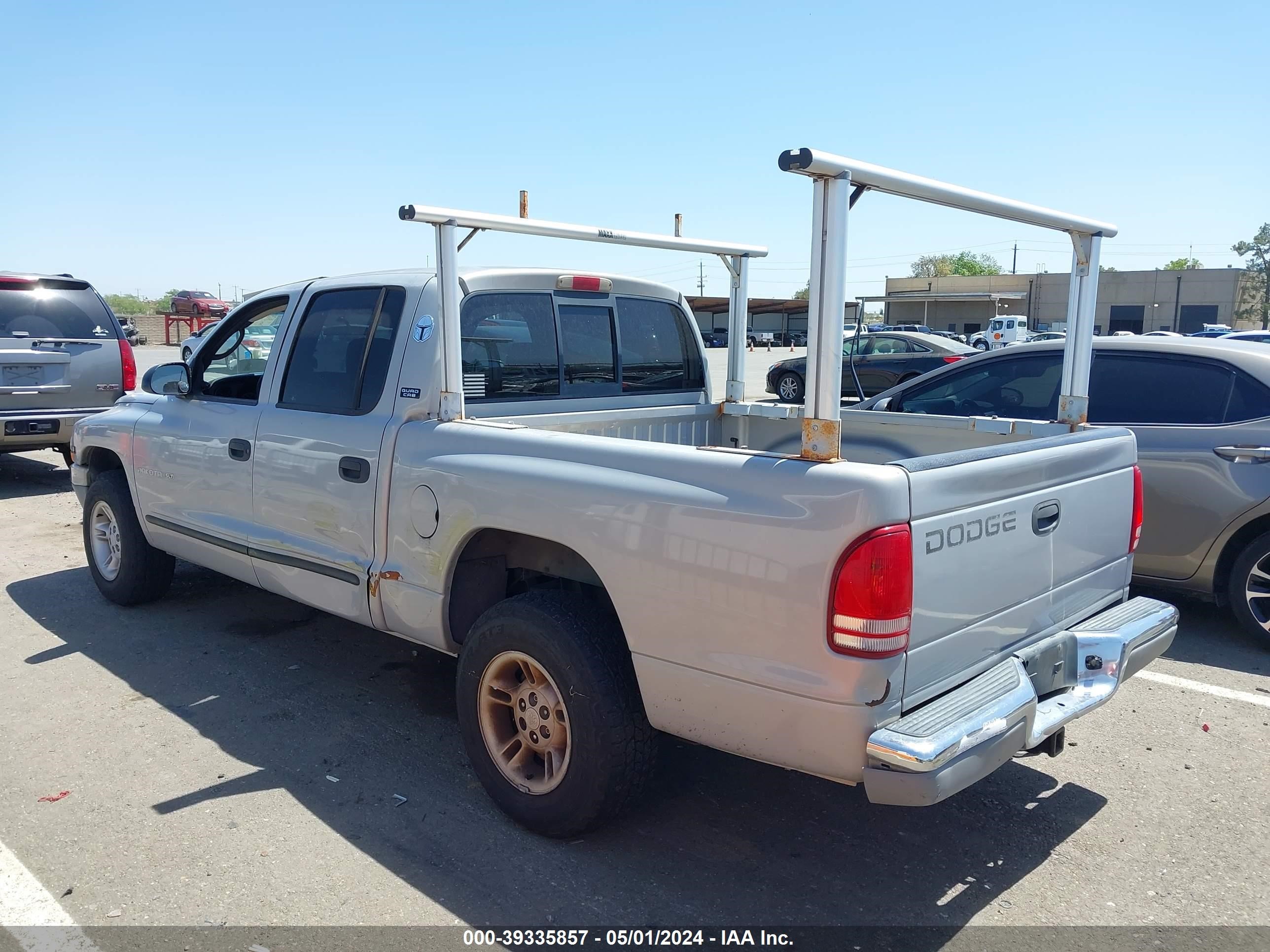 Photo 2 VIN: 1B7GL2AN9YS768894 - DODGE DAKOTA 