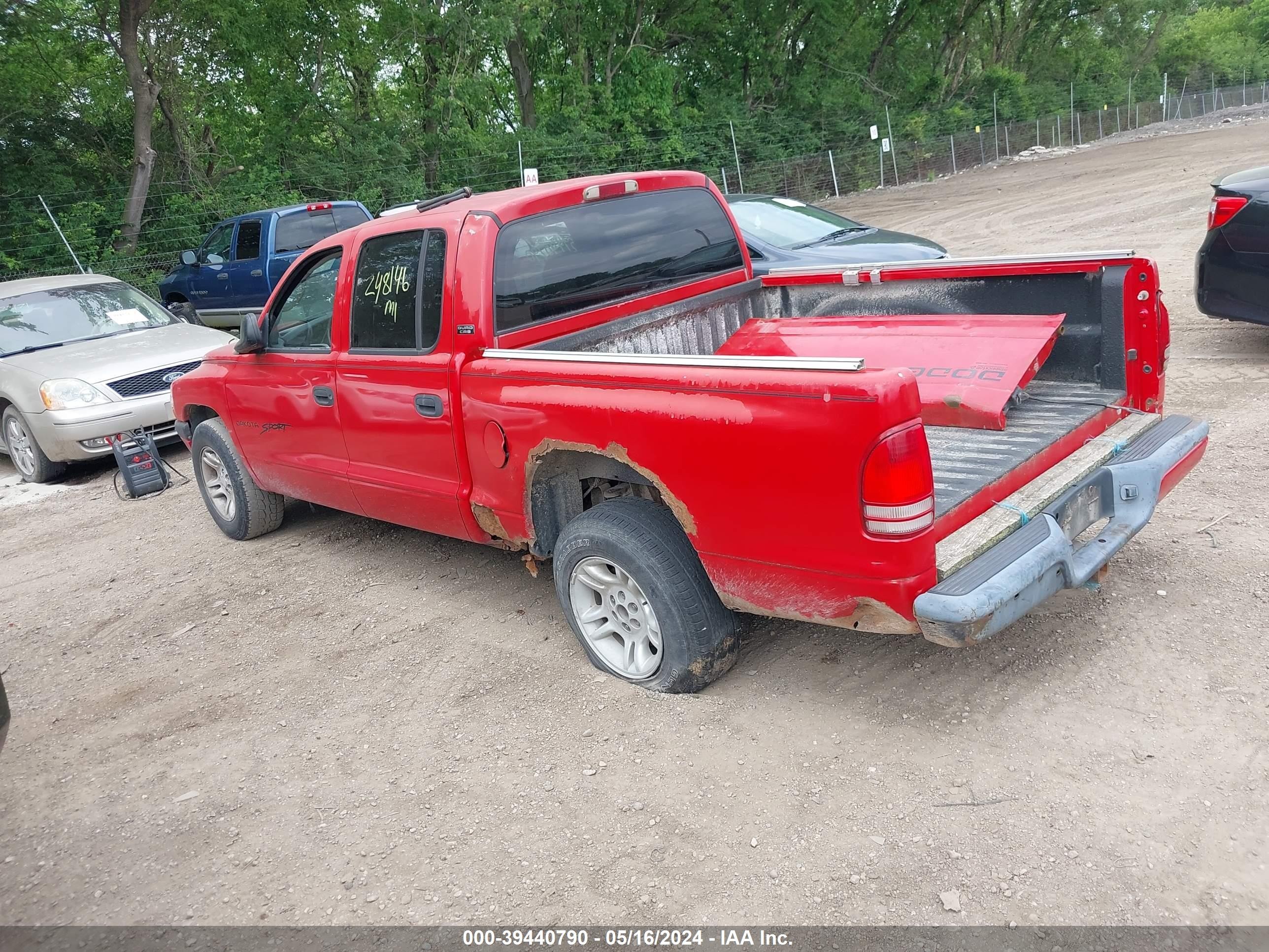 Photo 2 VIN: 1B7GL2AXX1S124862 - DODGE DAKOTA 