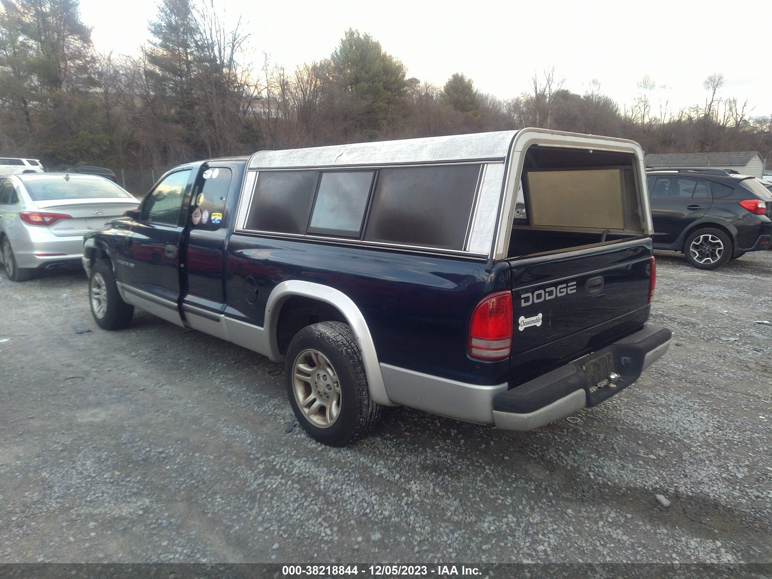 Photo 2 VIN: 1B7GL42N92S582449 - DODGE DAKOTA 