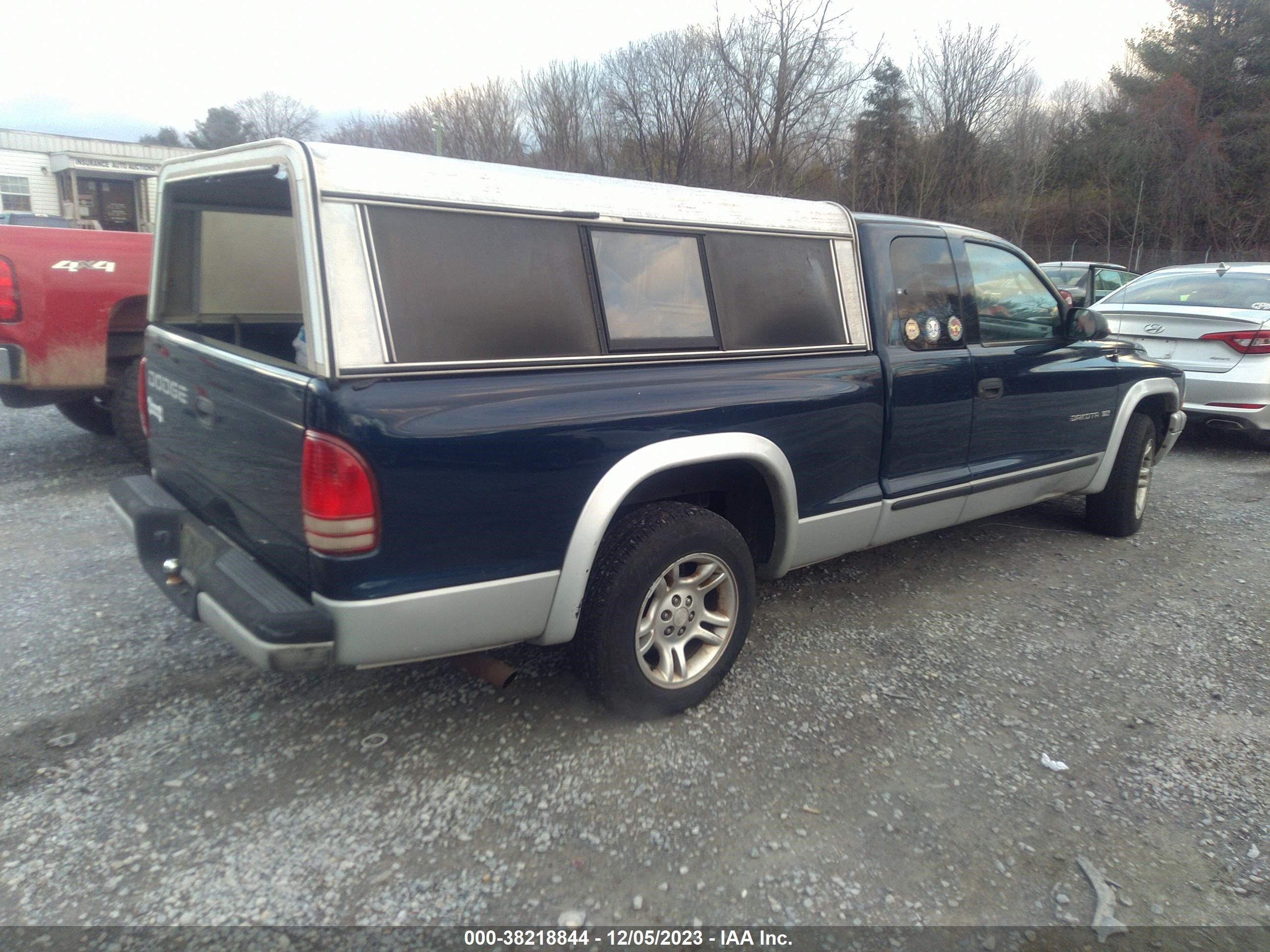 Photo 3 VIN: 1B7GL42N92S582449 - DODGE DAKOTA 