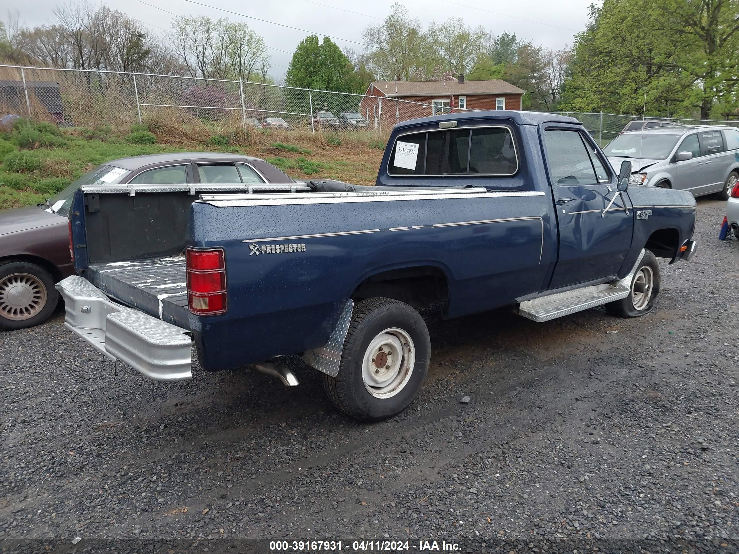 Photo 3 VIN: 1B7GW14T4ES369057 - DODGE NULL 