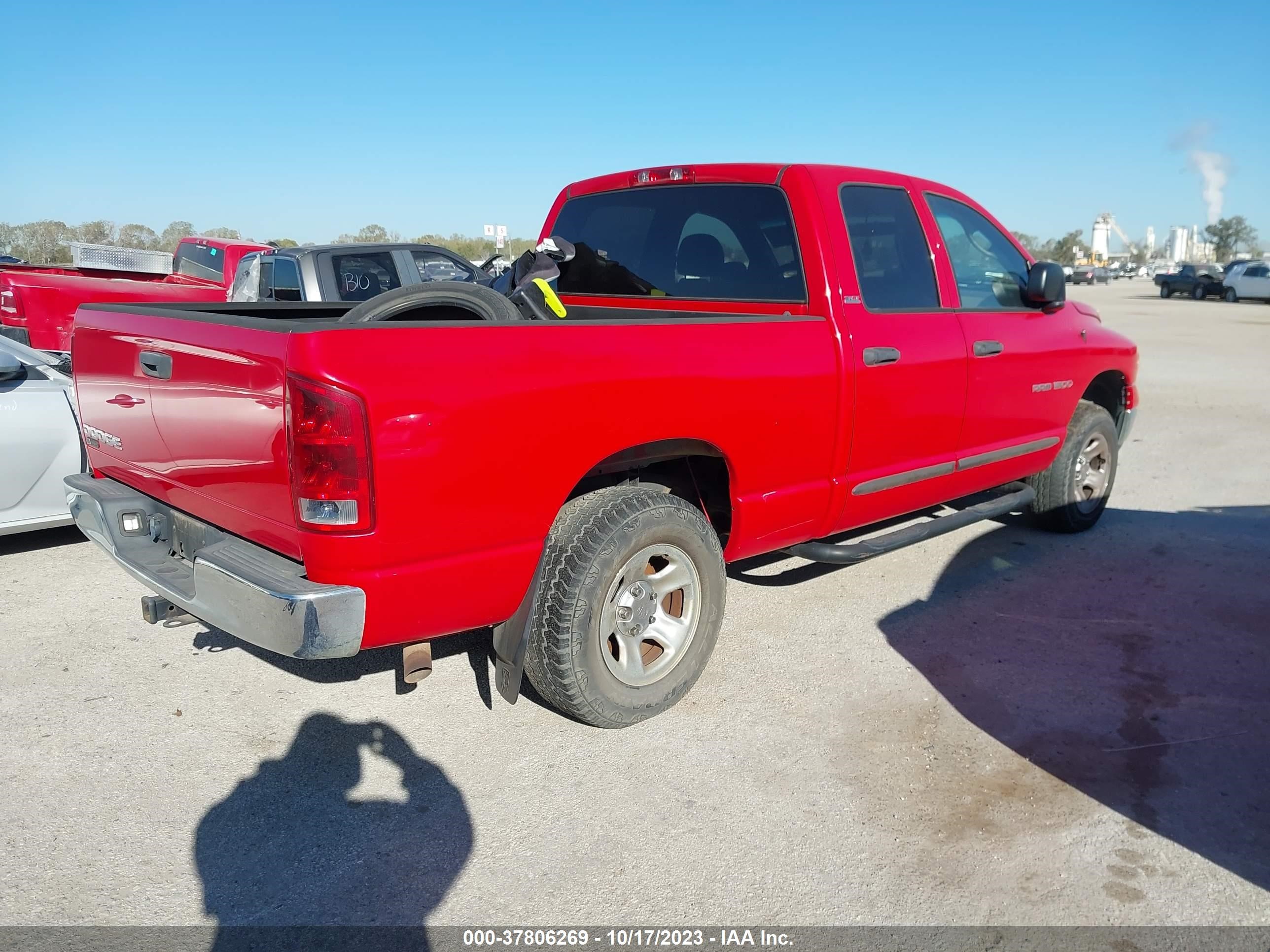 Photo 3 VIN: 1B7HA18N92J101976 - DODGE RAM 