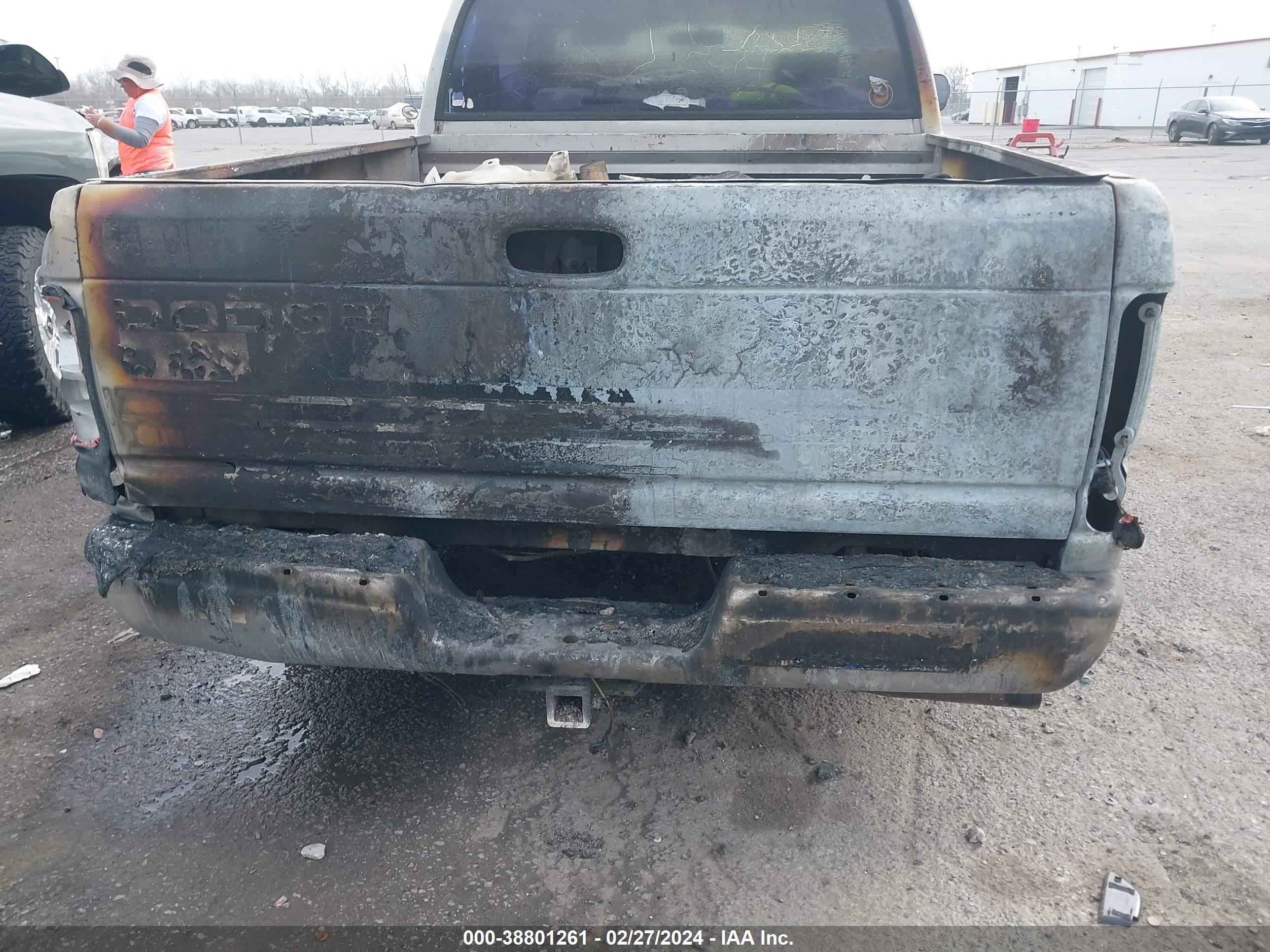 Photo 7 VIN: 1B7HC13Y0TJ114497 - DODGE RAM 