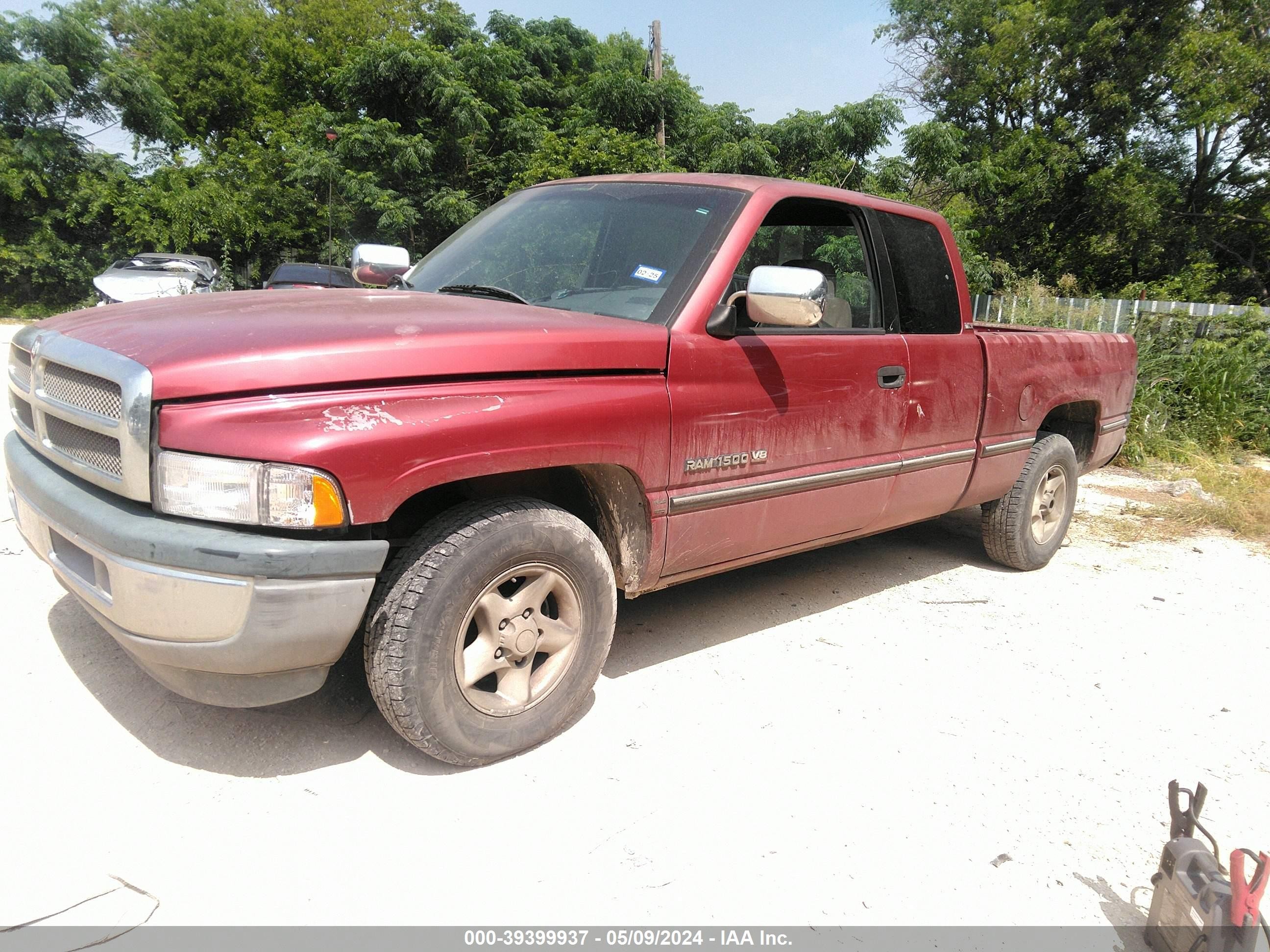 Photo 1 VIN: 1B7HC13Y1VJ561097 - DODGE RAM 