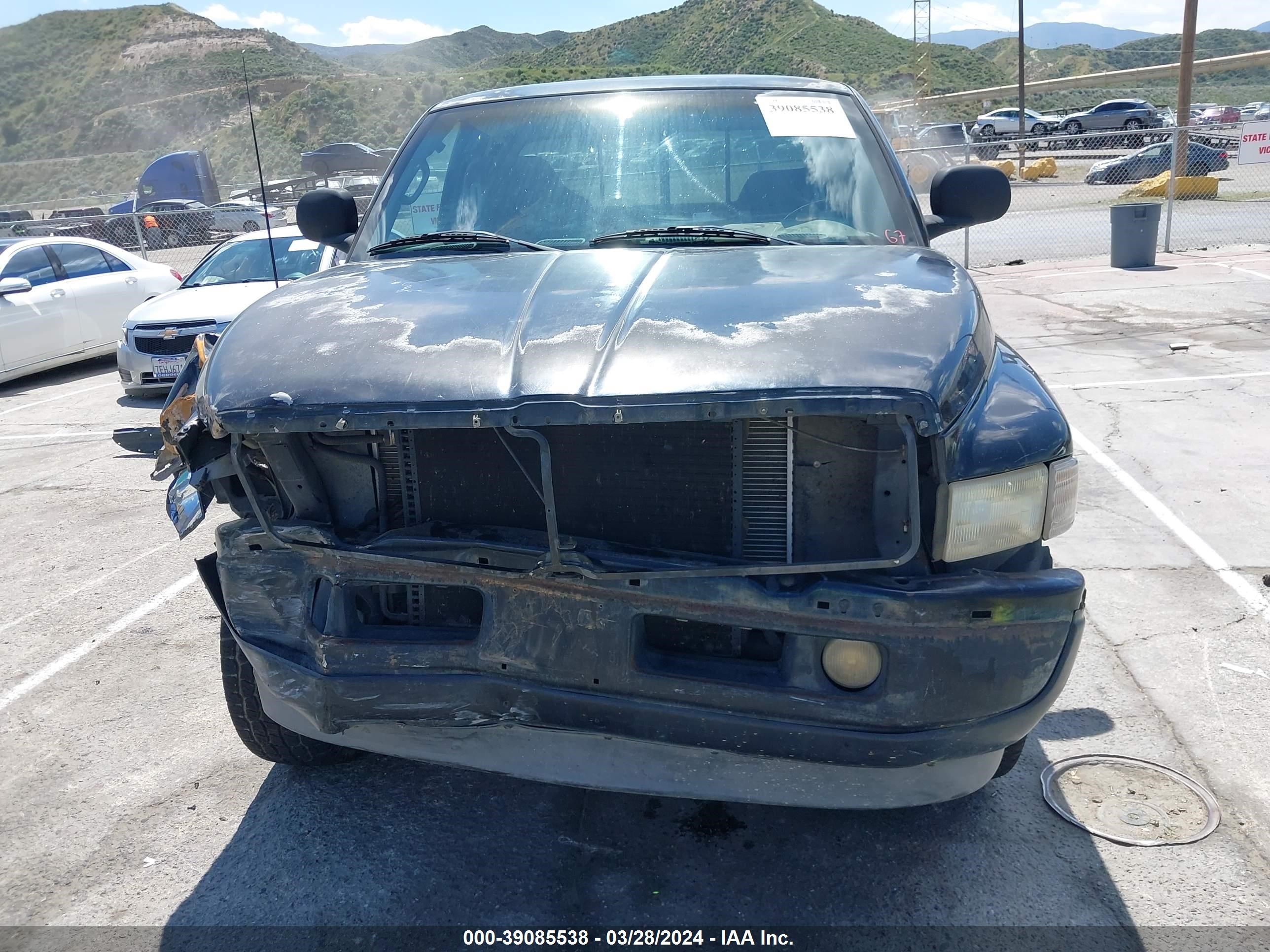 Photo 11 VIN: 1B7HC13Y1WJ184904 - DODGE RAM 