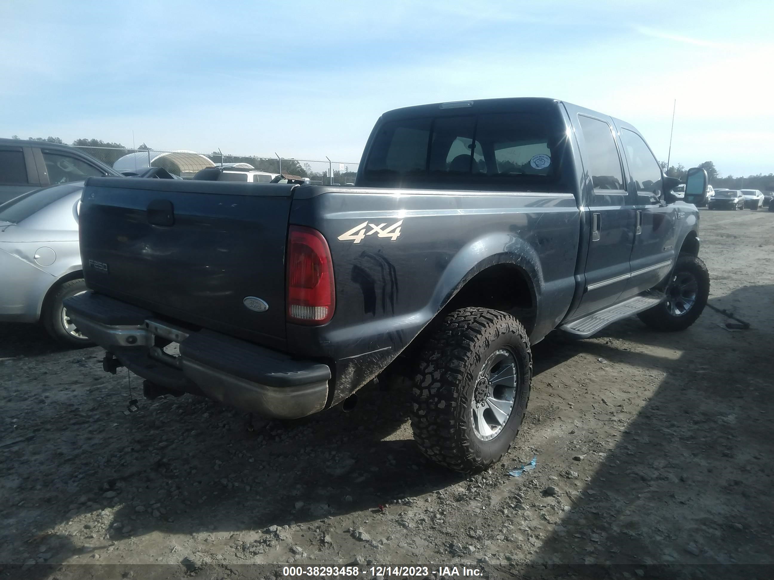 Photo 3 VIN: 1B7HC13Y2WJ223077 - DODGE RAM 