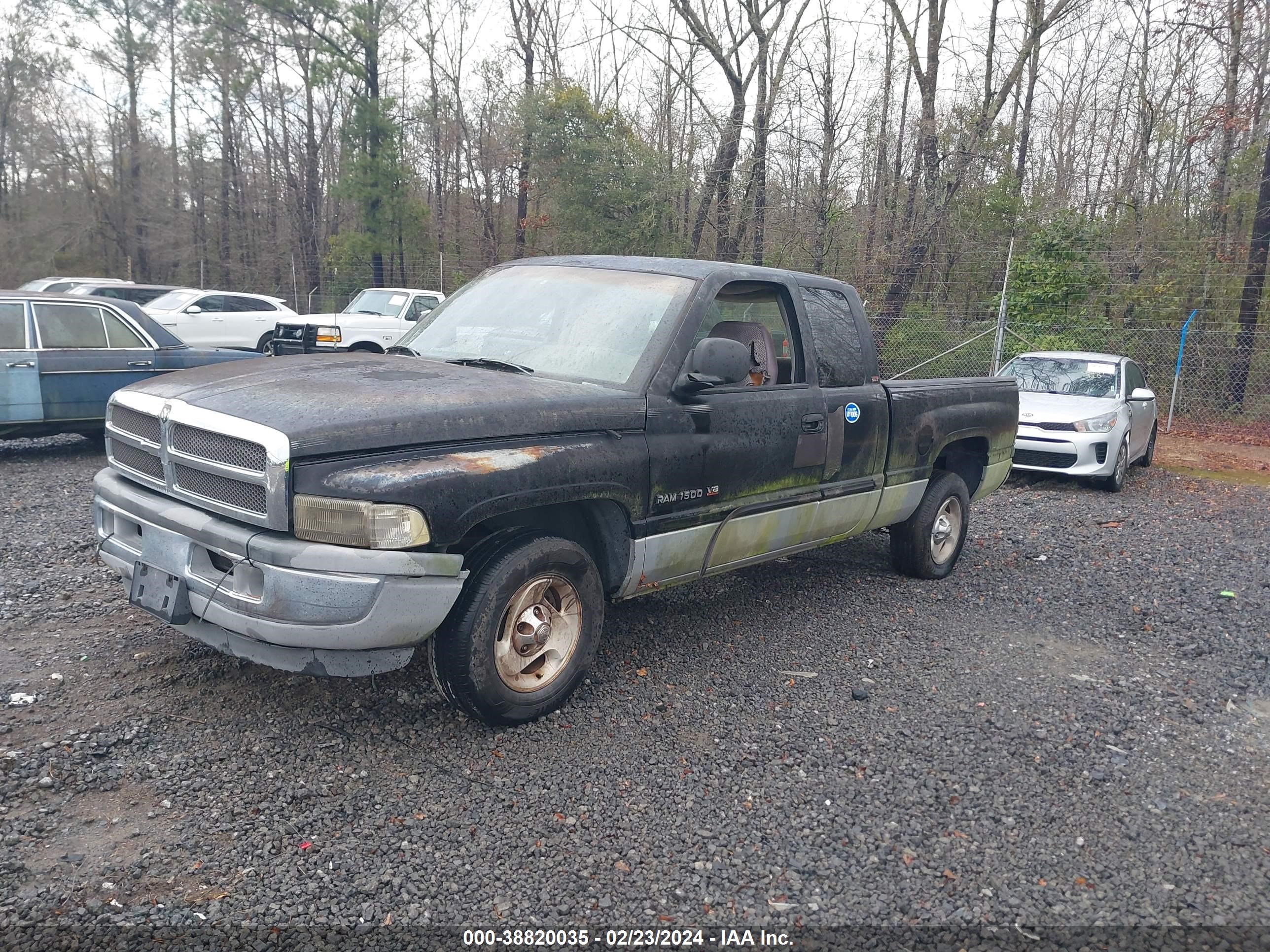 Photo 1 VIN: 1B7HC13Y31J226109 - DODGE RAM 