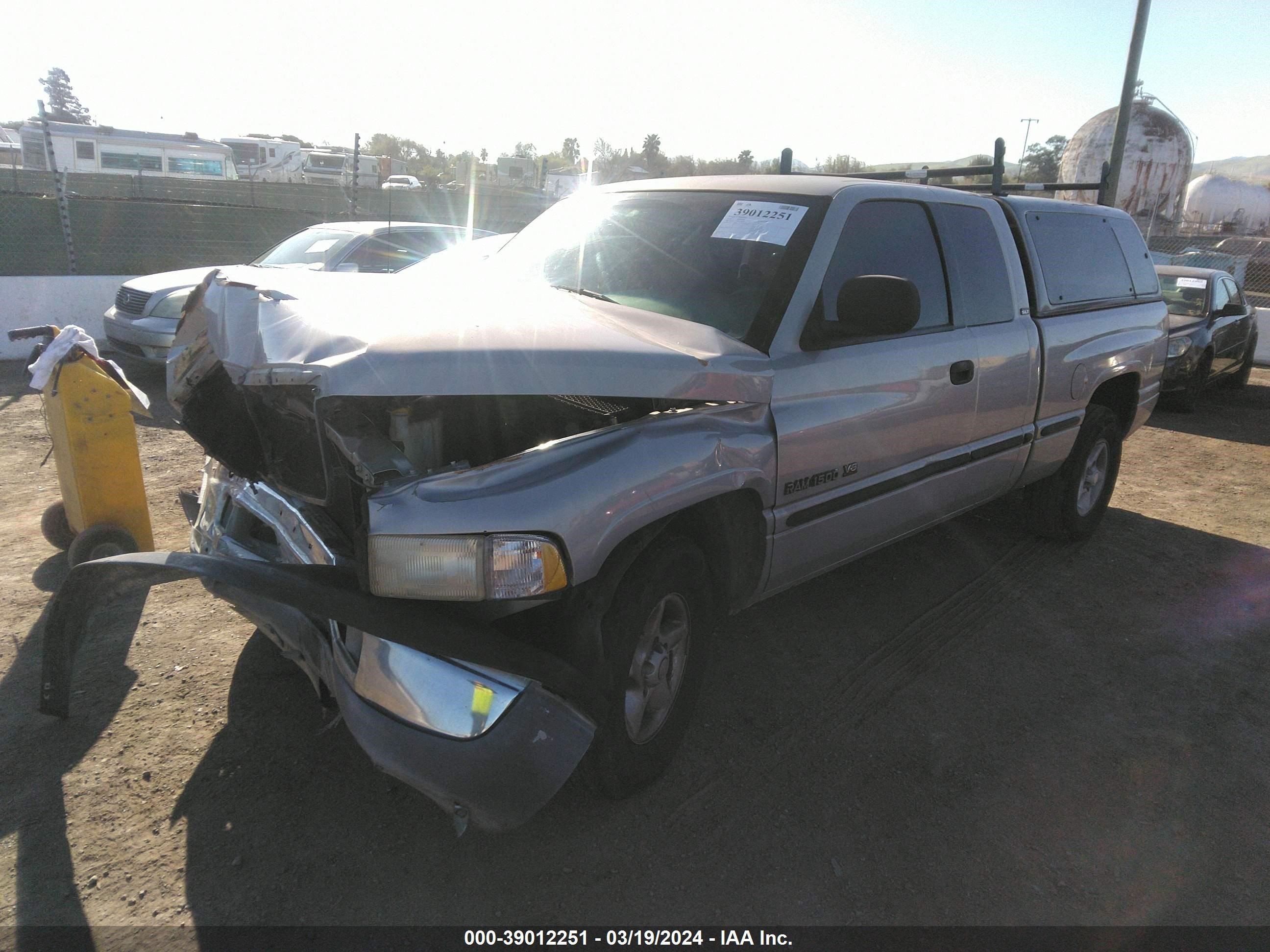 Photo 1 VIN: 1B7HC13Y5WJ203051 - DODGE RAM 