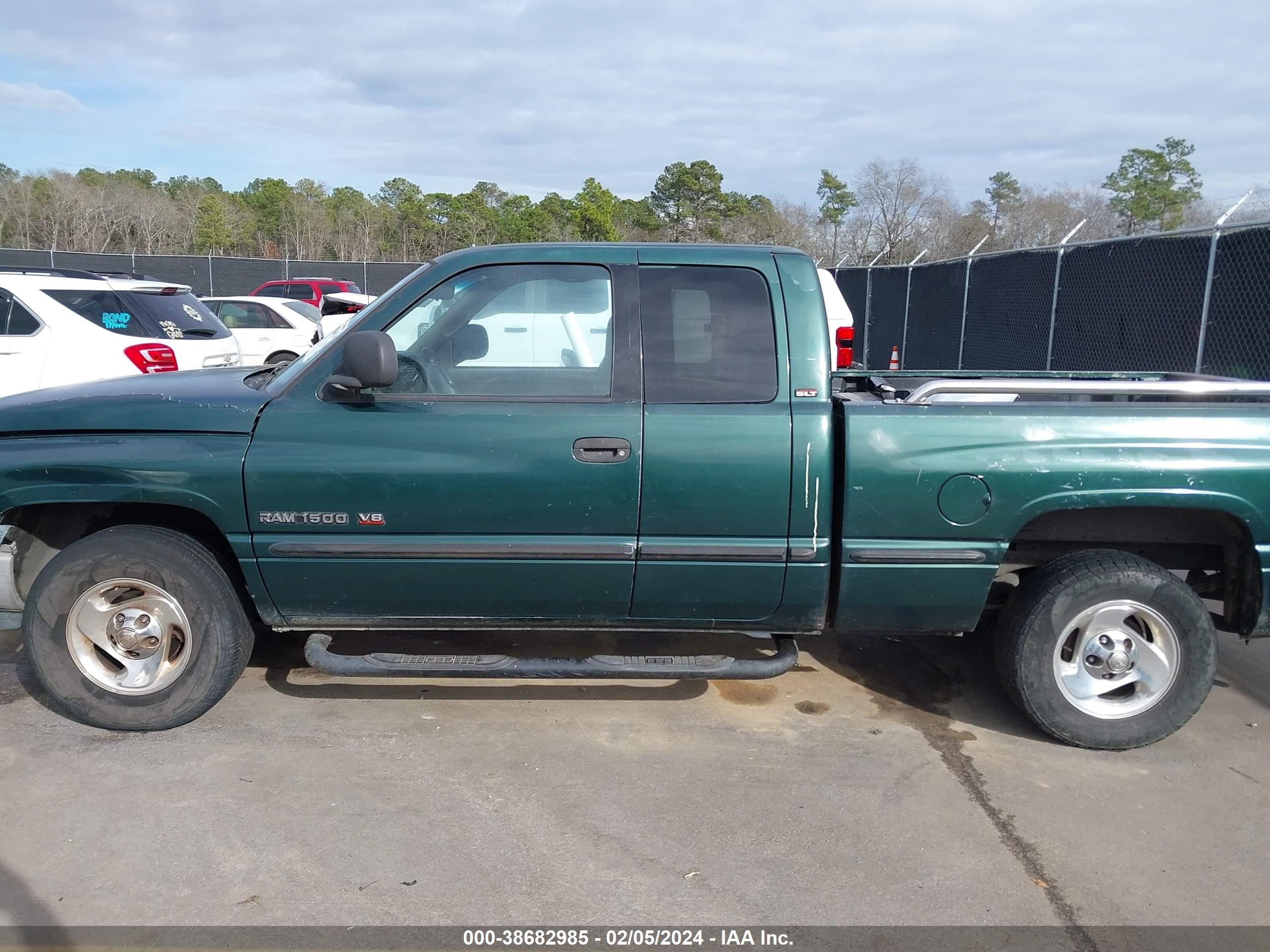 Photo 13 VIN: 1B7HC13Y5WJ253741 - DODGE RAM 