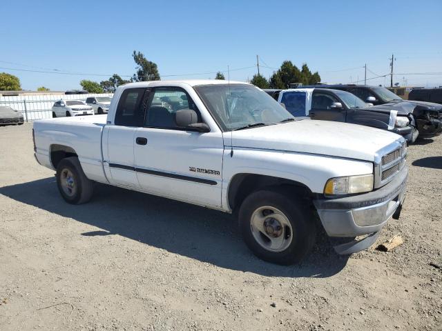 Photo 3 VIN: 1B7HC13Y5YJ143002 - DODGE RAM 1500 