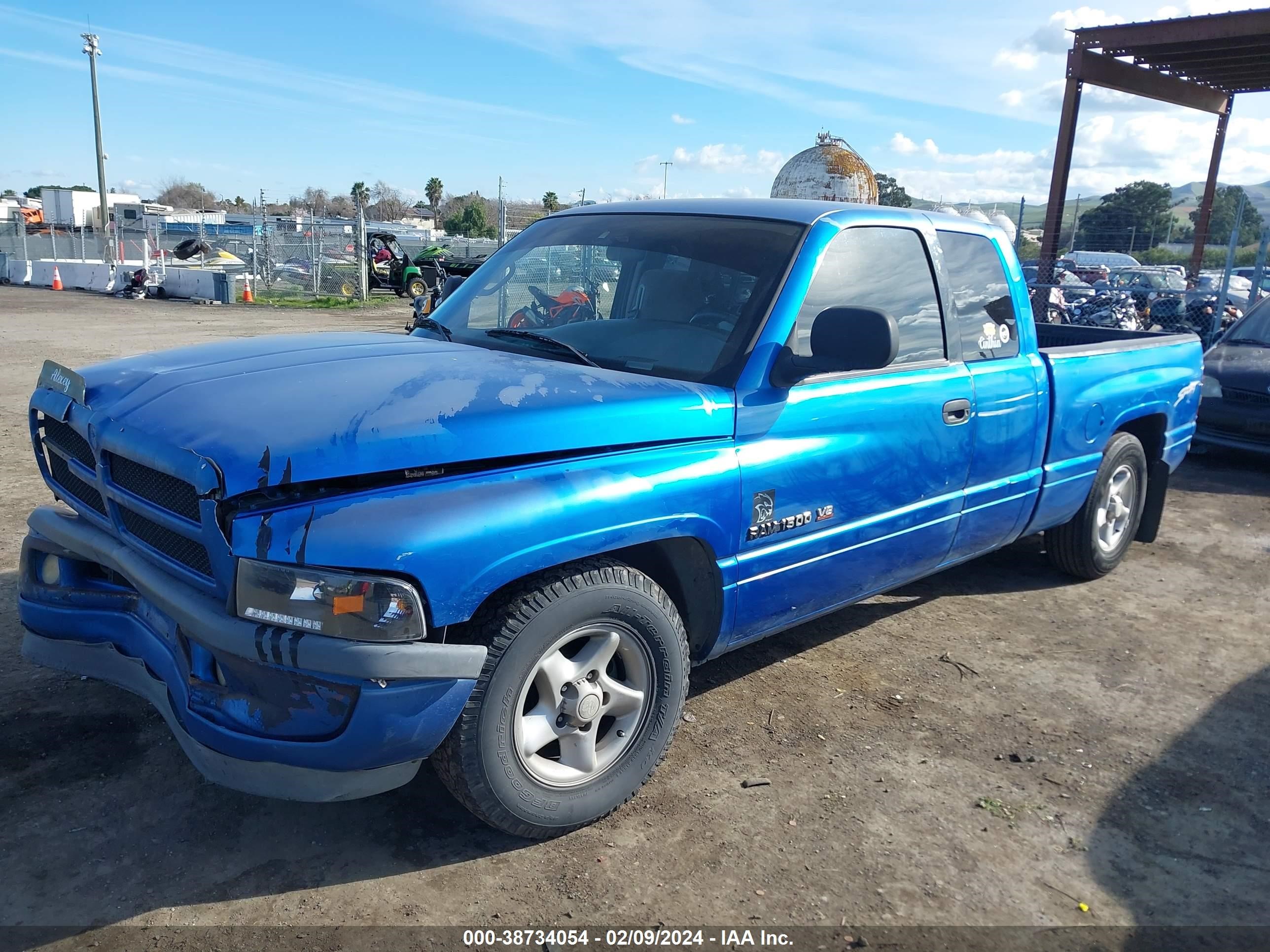 Photo 1 VIN: 1B7HC13Y9WJ209533 - DODGE RAM 