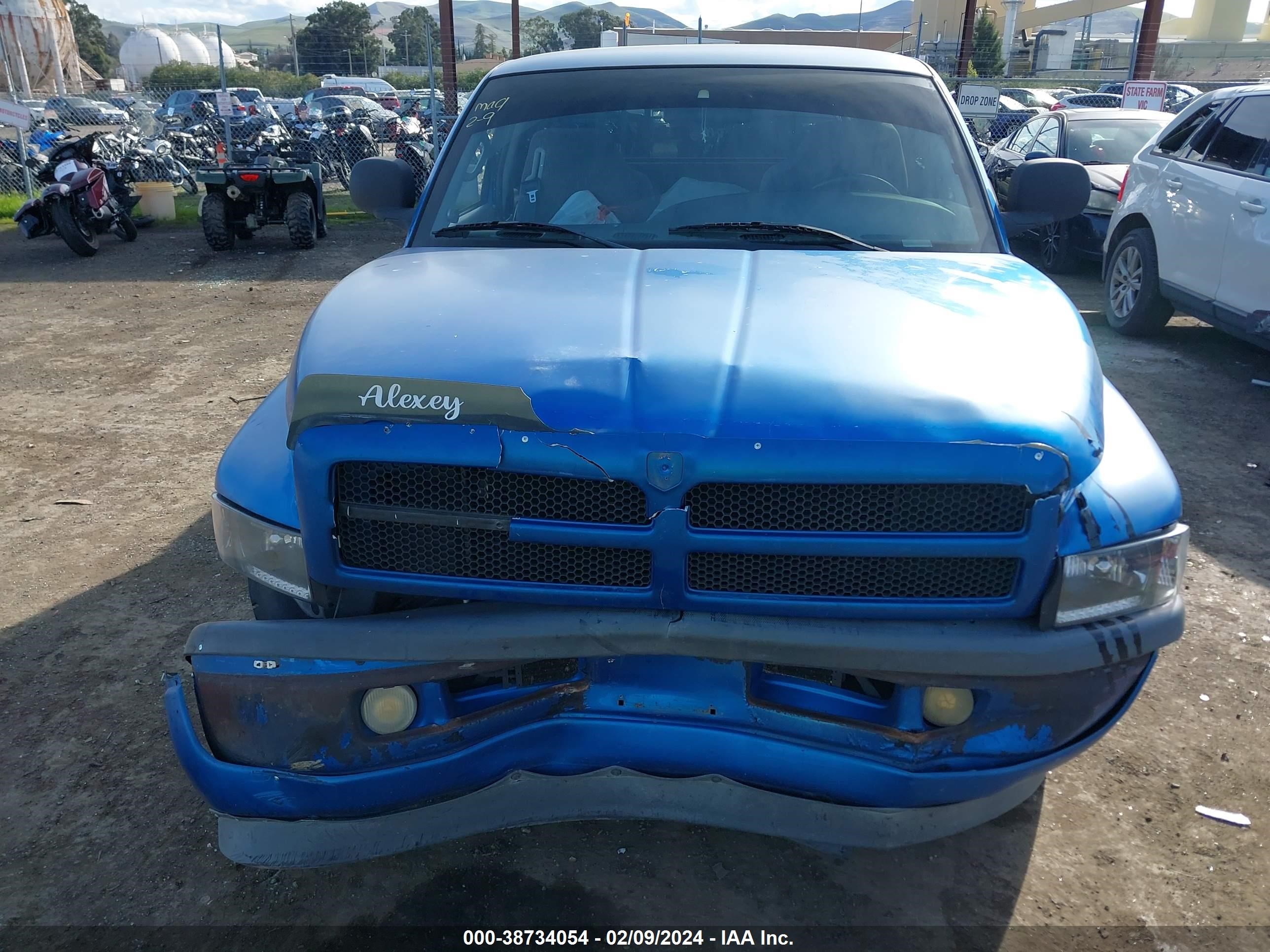 Photo 11 VIN: 1B7HC13Y9WJ209533 - DODGE RAM 