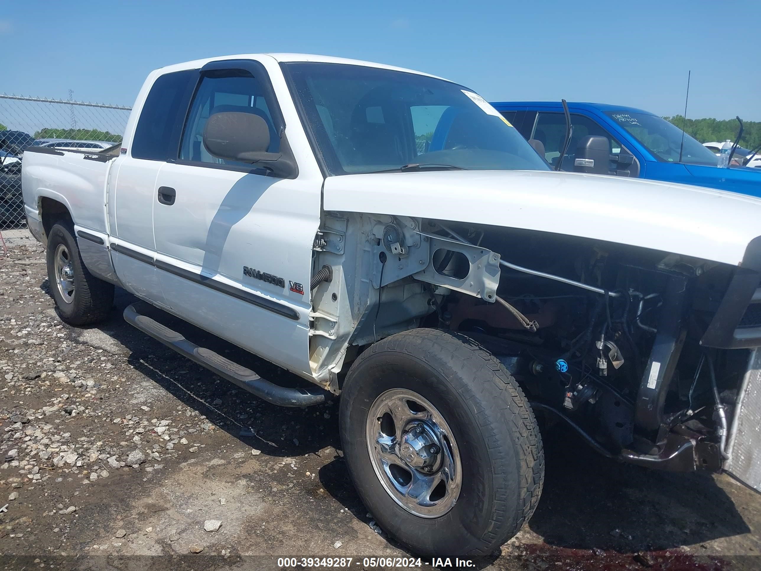 Photo 13 VIN: 1B7HC13Z1WJ181915 - DODGE RAM 