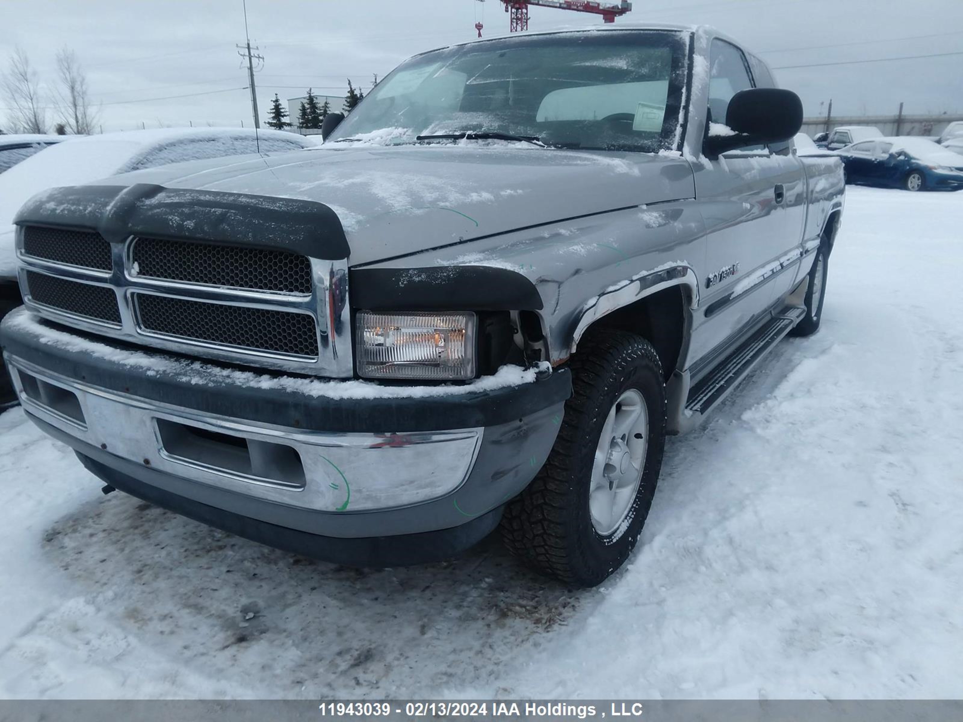 Photo 5 VIN: 1B7HC13Z1XJ643052 - DODGE RAM 