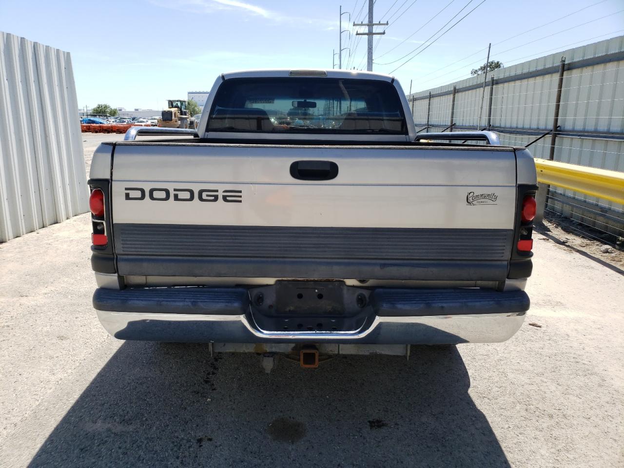 Photo 5 VIN: 1B7HC13Z5WJ237063 - DODGE RAM 