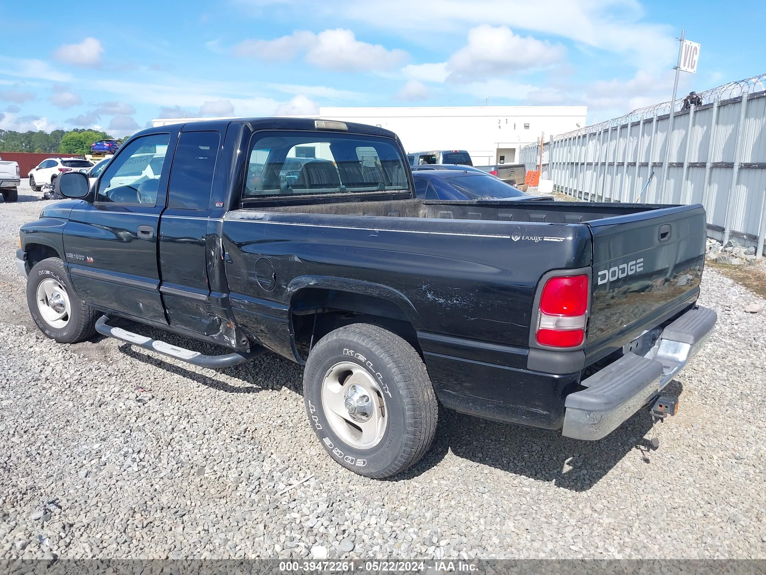 Photo 2 VIN: 1B7HC13Z71J287732 - DODGE RAM 