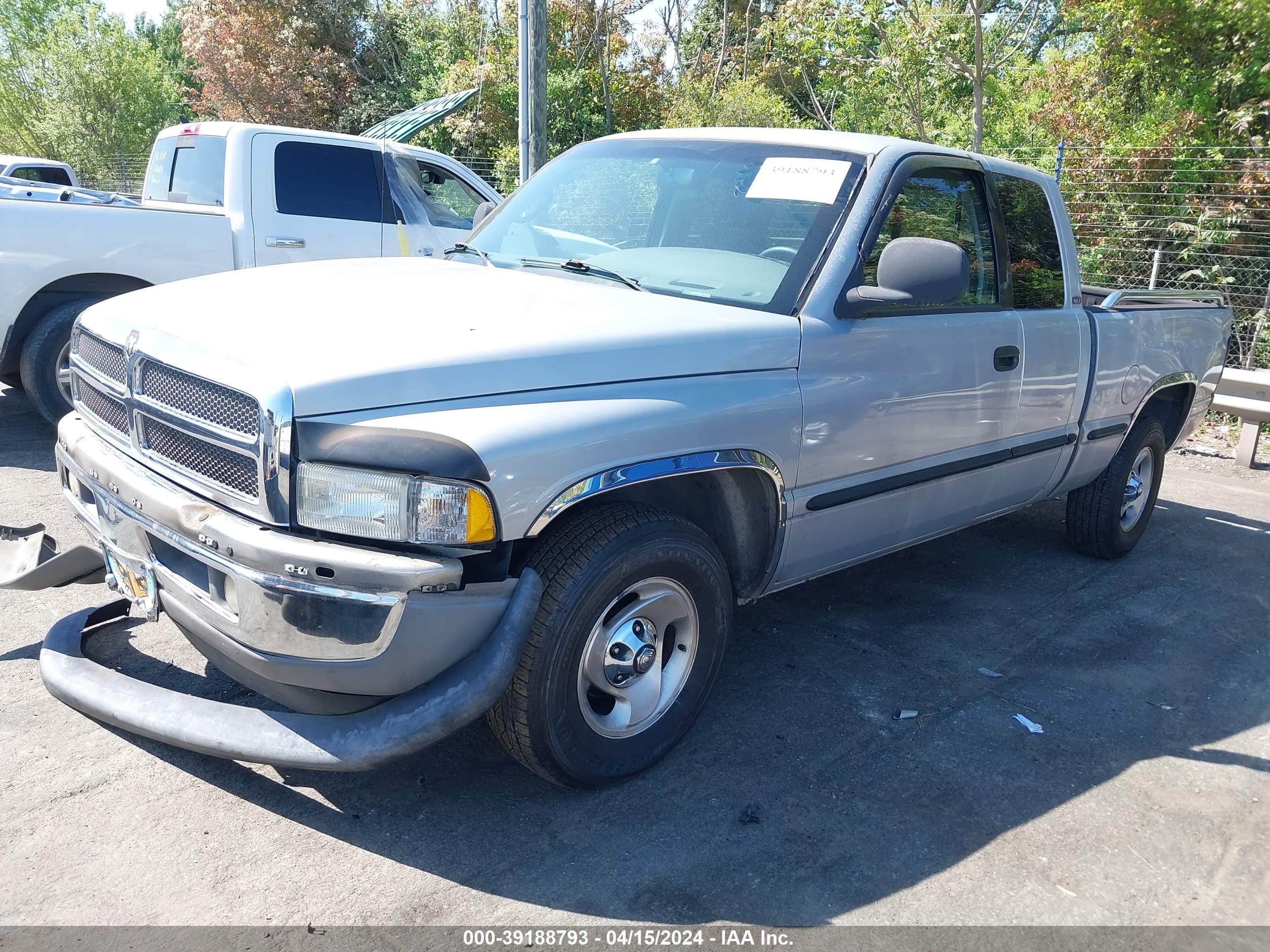 Photo 1 VIN: 1B7HC13Z9XJ642988 - DODGE RAM 