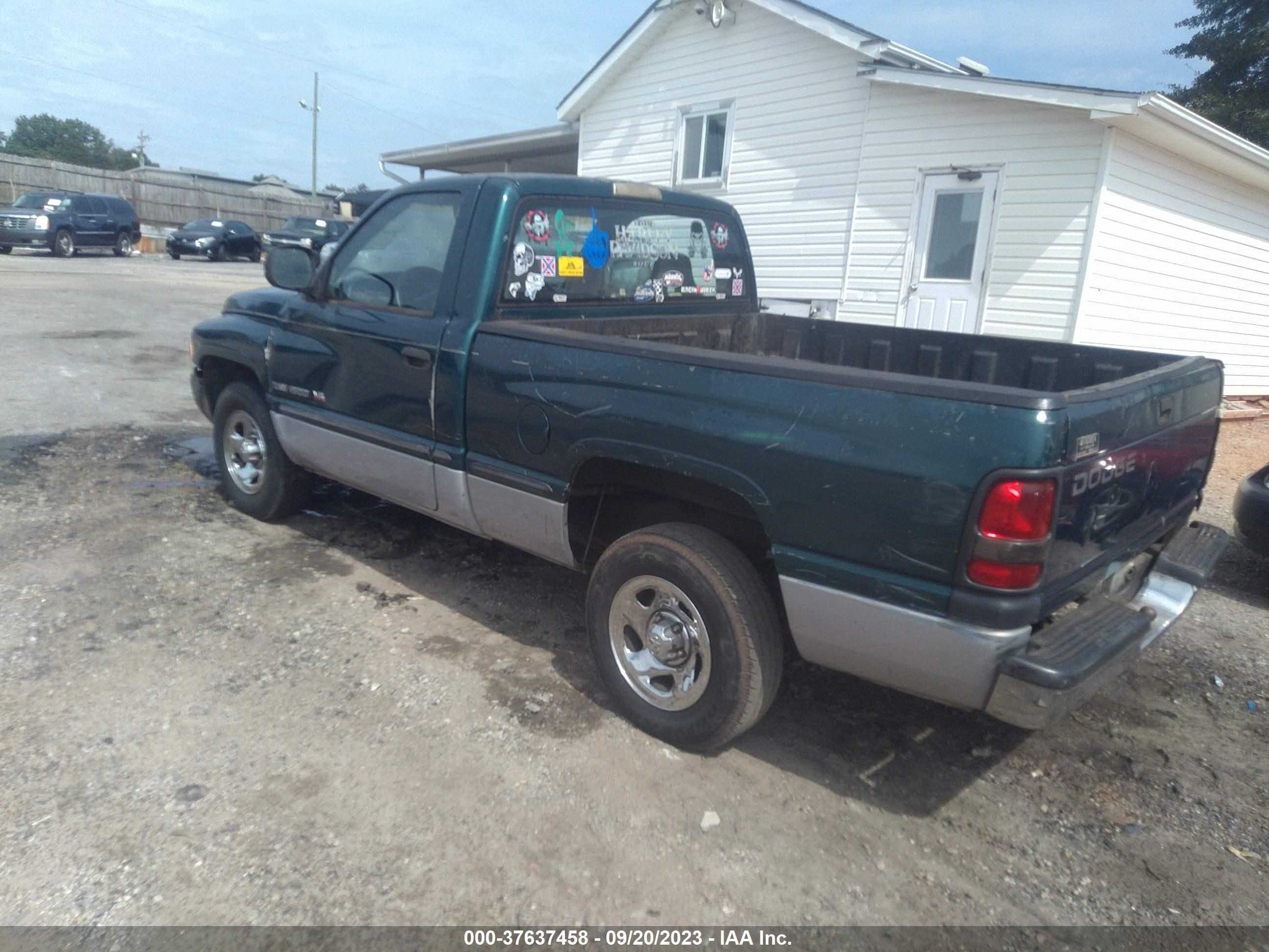 Photo 2 VIN: 1B7HC16X0XS187761 - DODGE RAM 