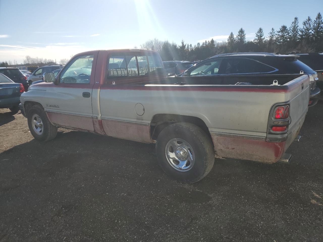 Photo 1 VIN: 1B7HC16Y1VJ546093 - DODGE RAM 