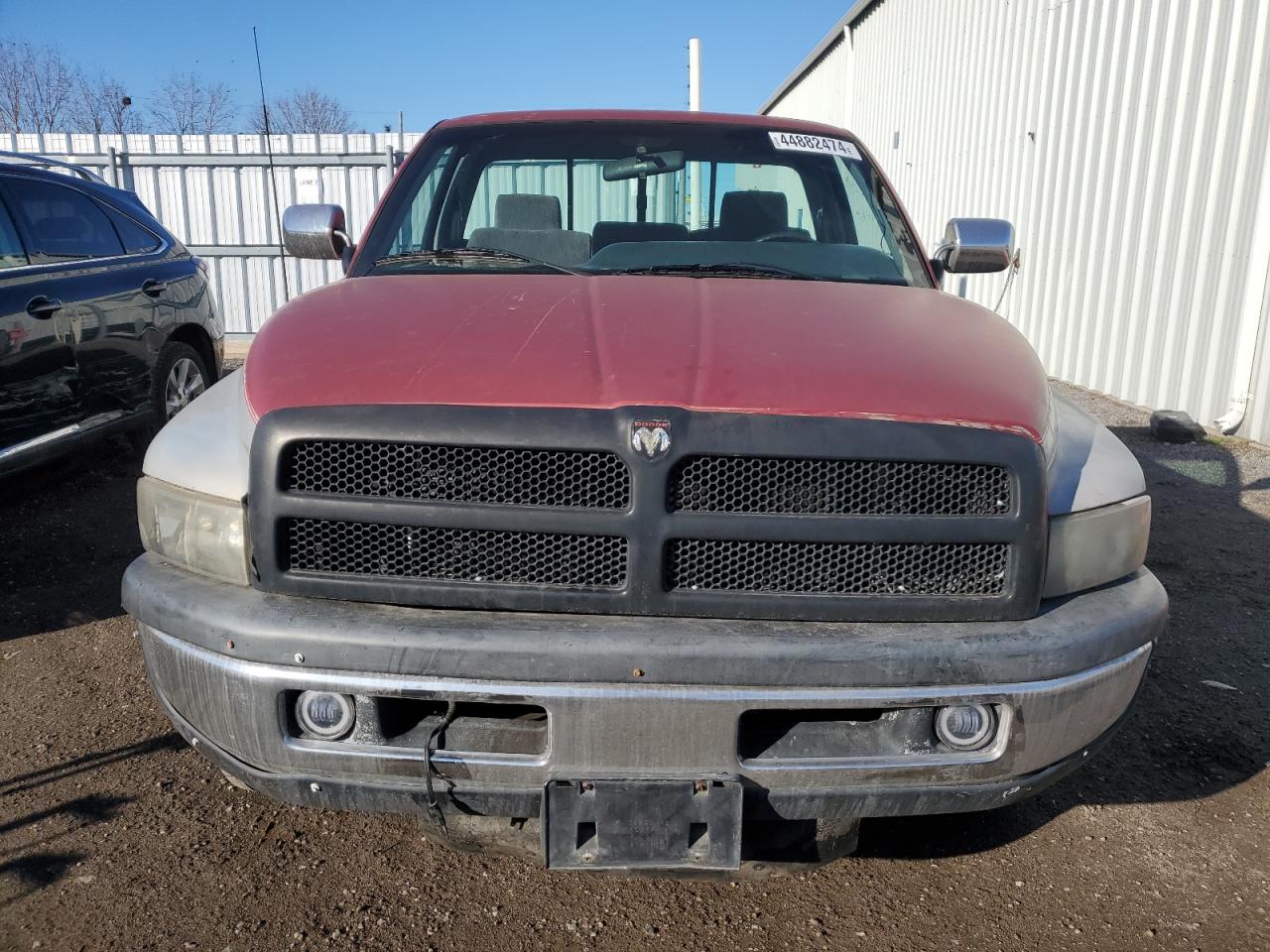 Photo 4 VIN: 1B7HC16Y1VJ546093 - DODGE RAM 