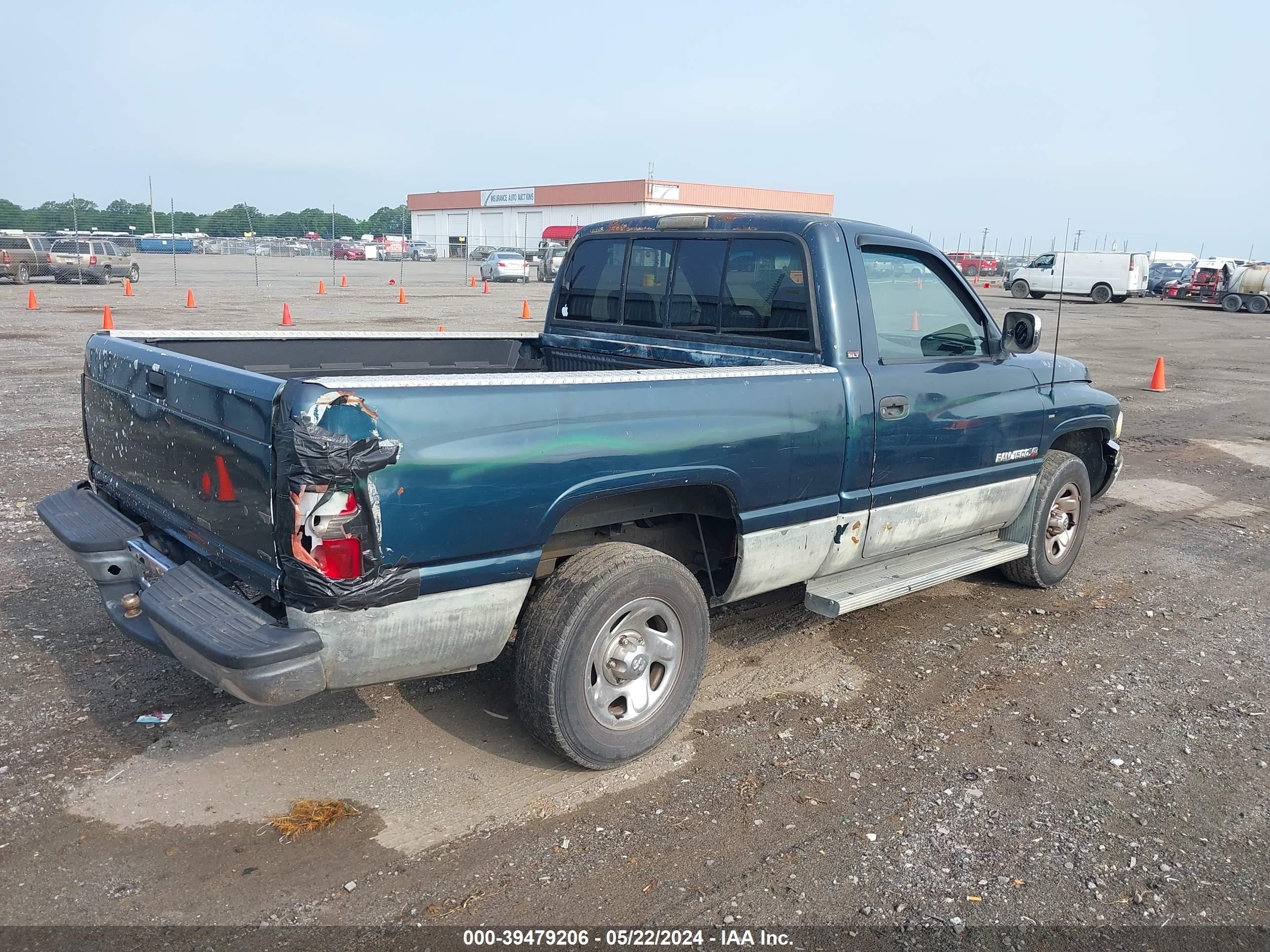 Photo 3 VIN: 1B7HC16Y3SS204635 - DODGE RAM 