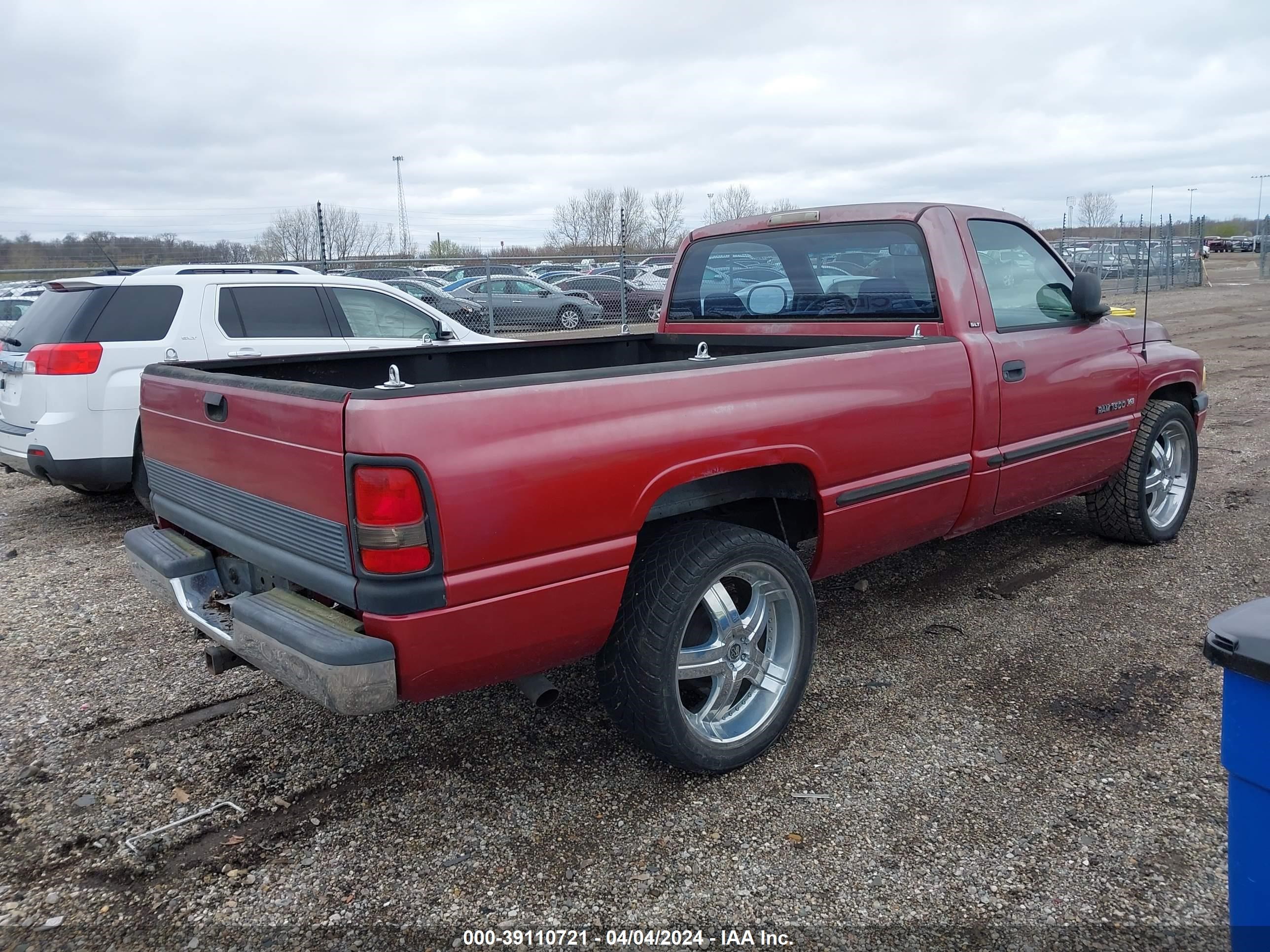 Photo 3 VIN: 1B7HC16Y3XS106342 - DODGE RAM 